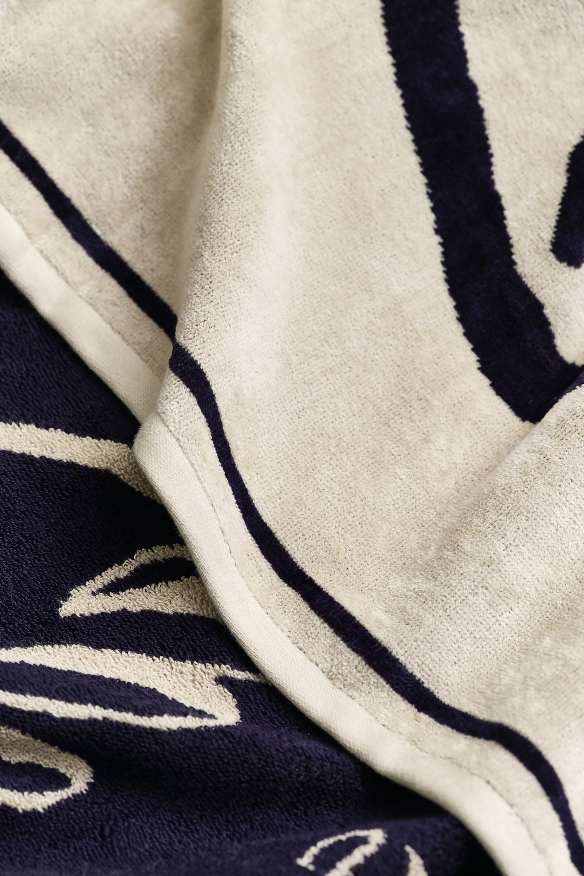 Since 1949 Strandtuch