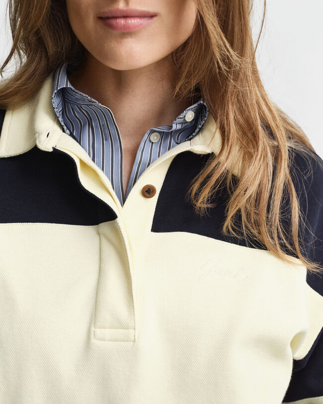 Color Blocked Rugger mit Piqu&eacute;struktur