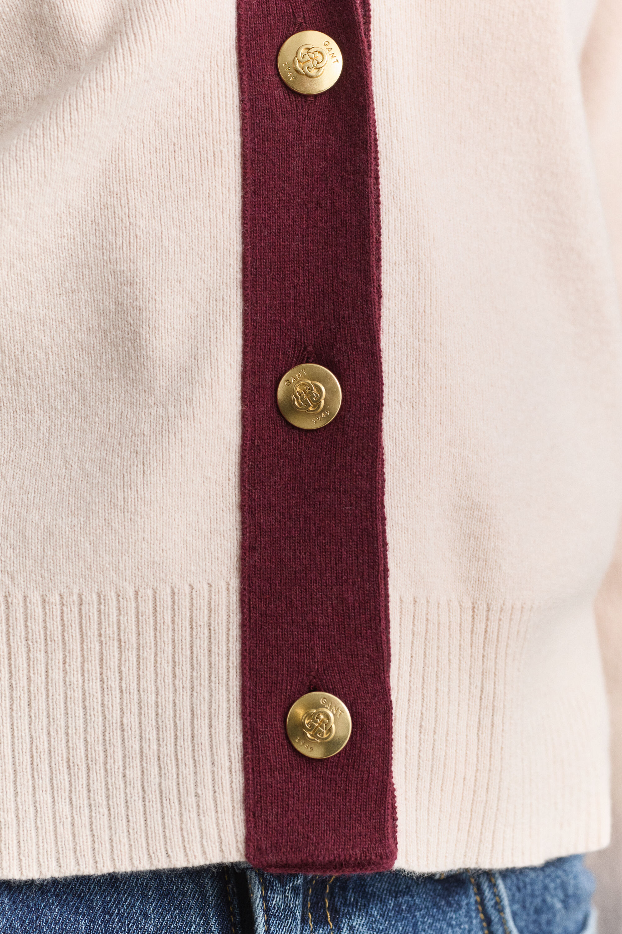Cardigan mit Kontrastdetails