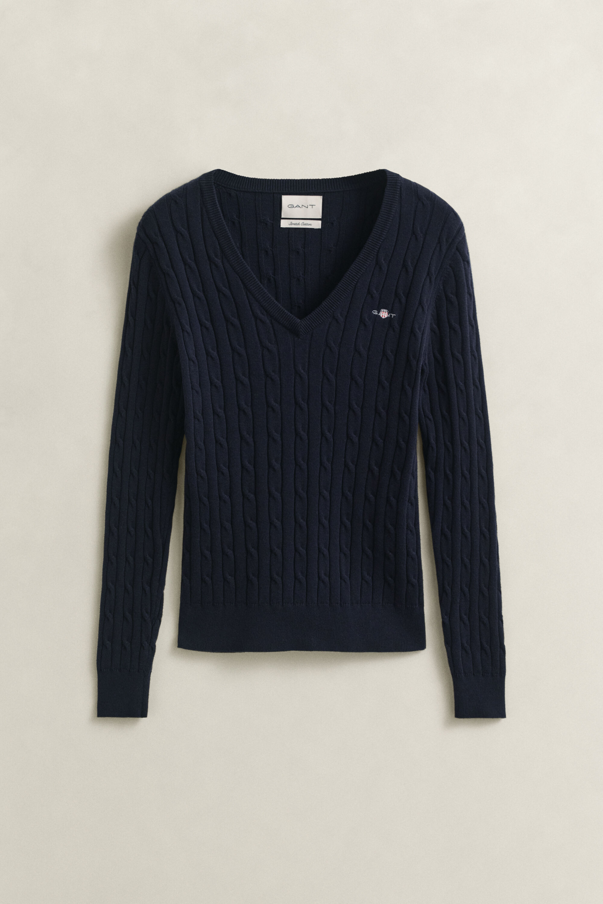 V-Neck Pullover mit Zopfmuster