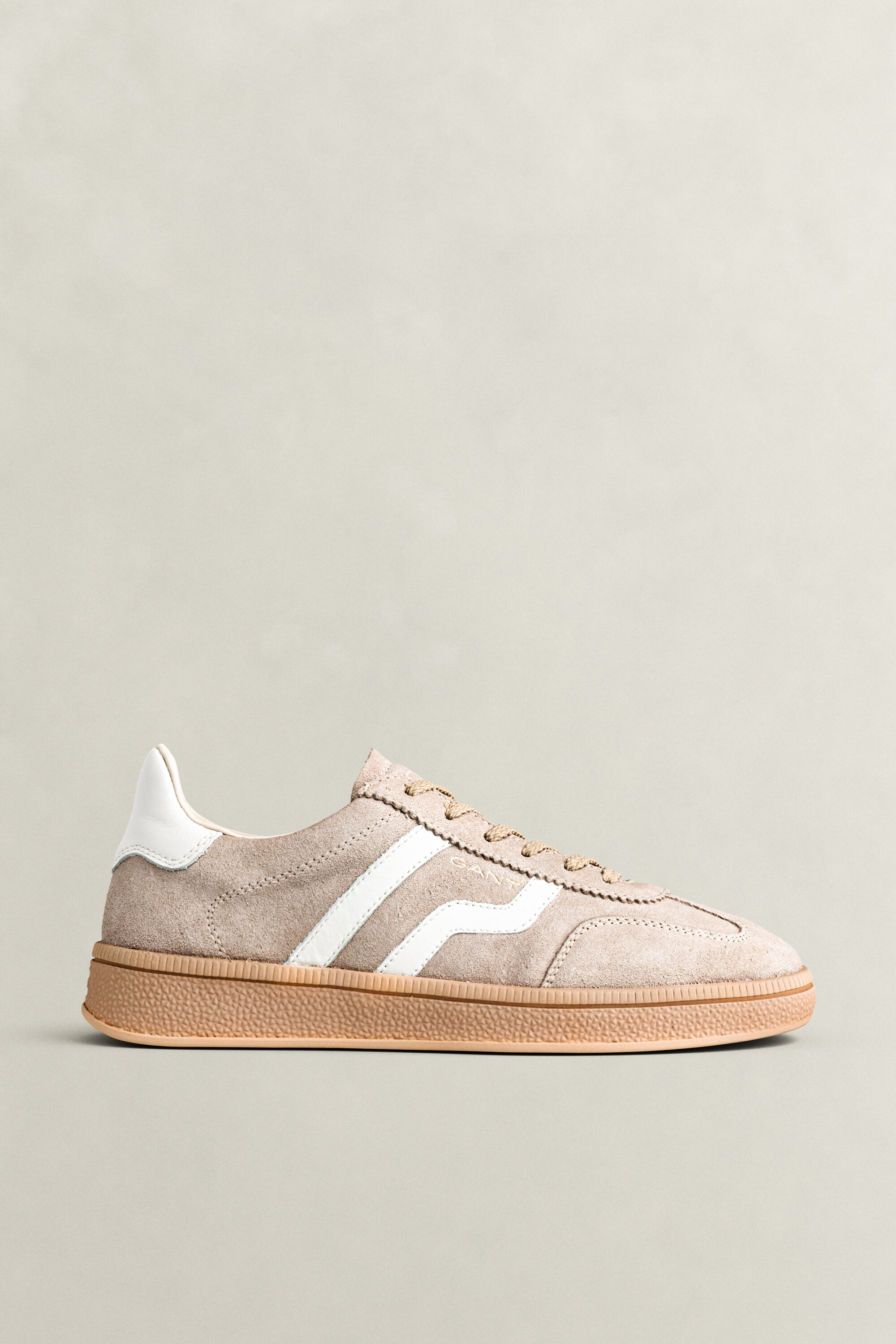 Cuzima Sneaker aus Veloursleder