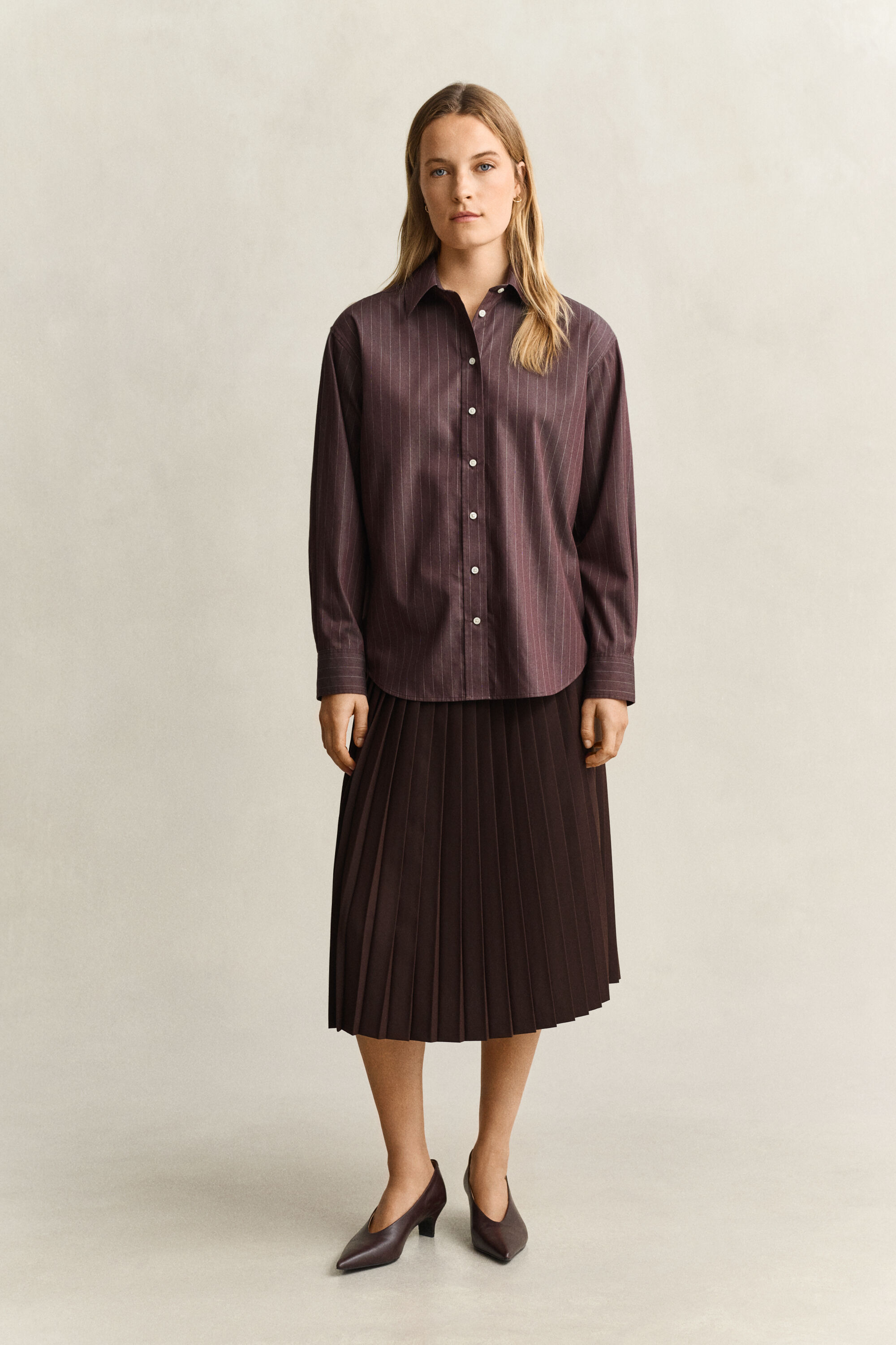 Midirock mit Falten