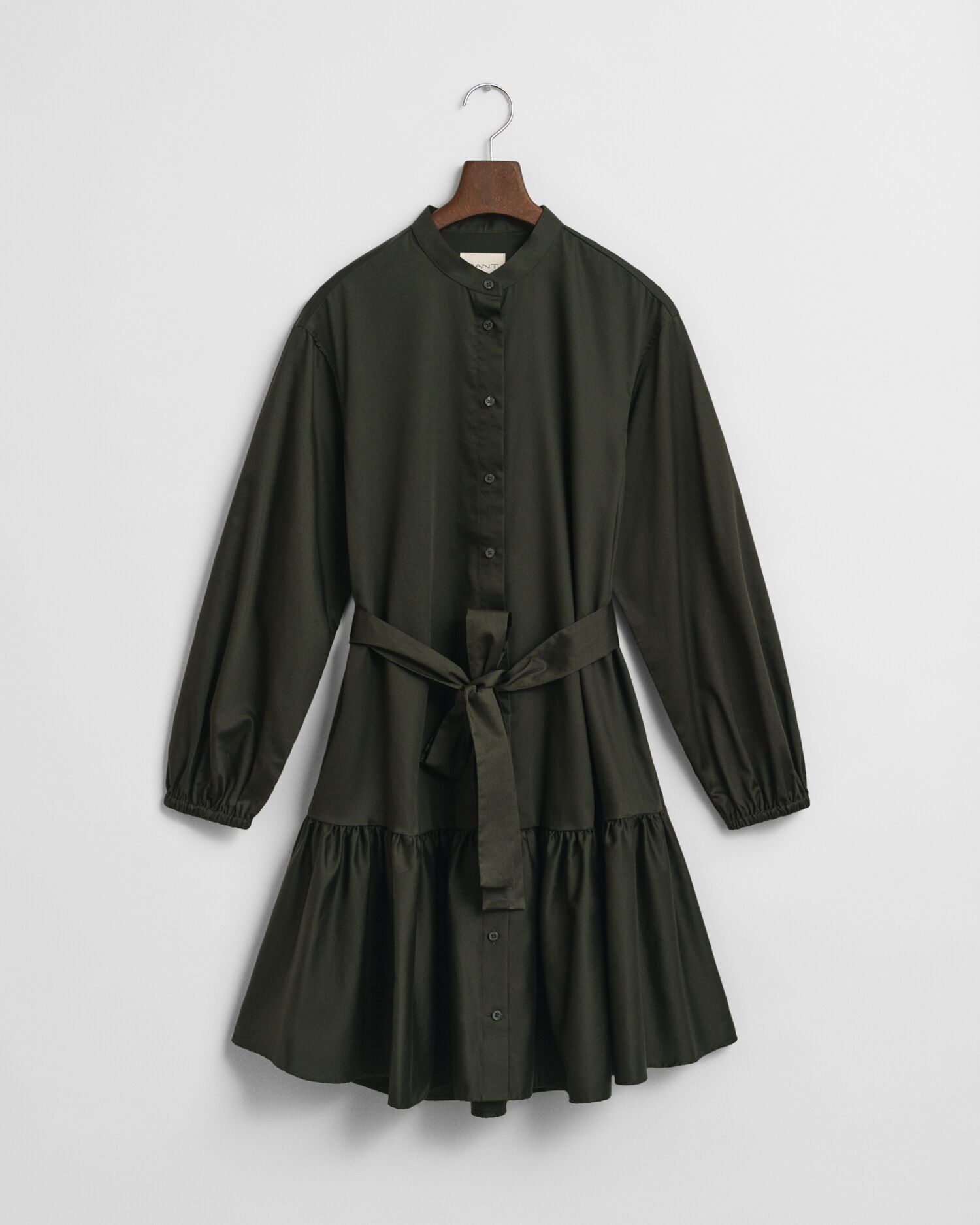 Langärmeliges Kleid aus Baumwollsatin