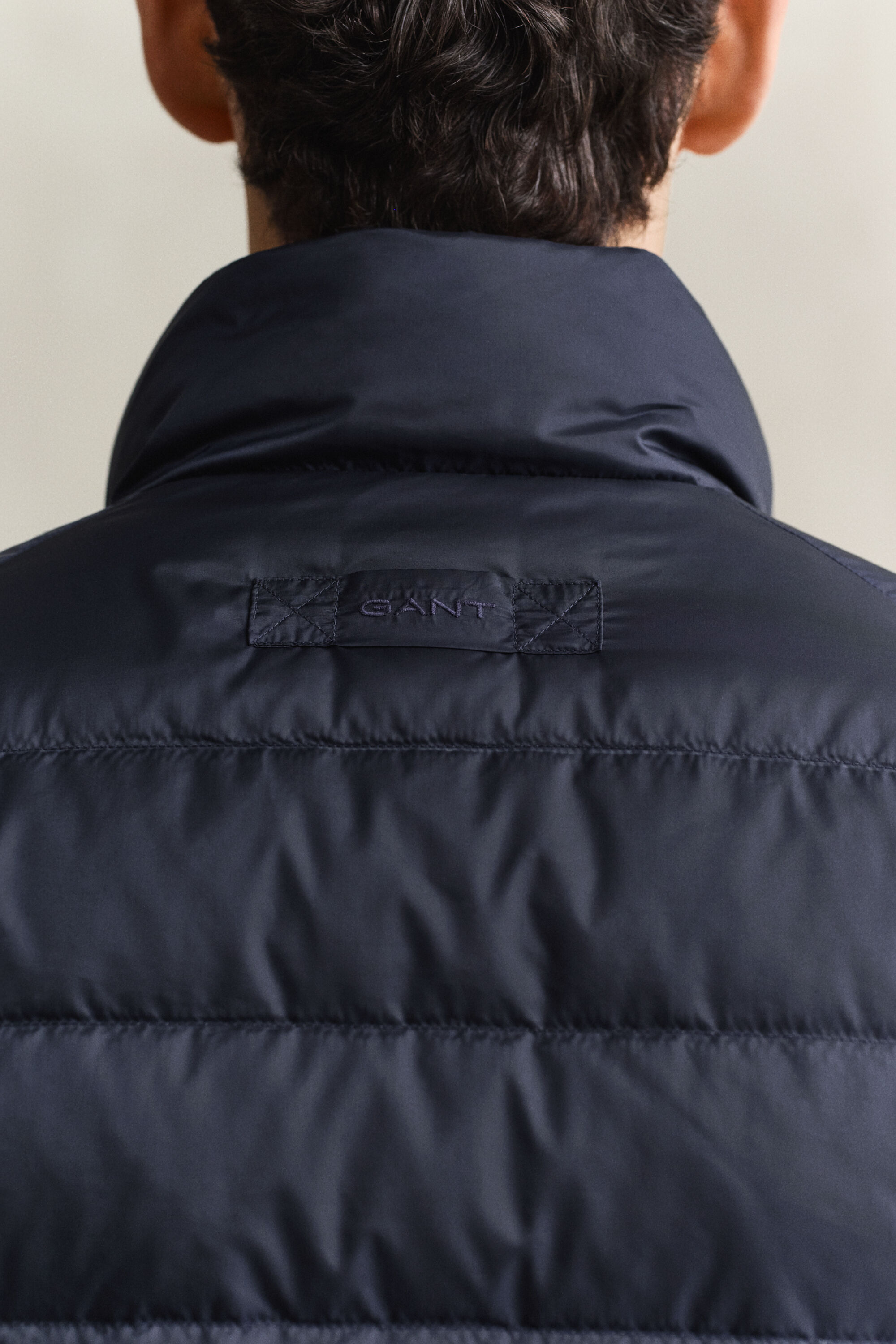 Leichte Daunenjacke
