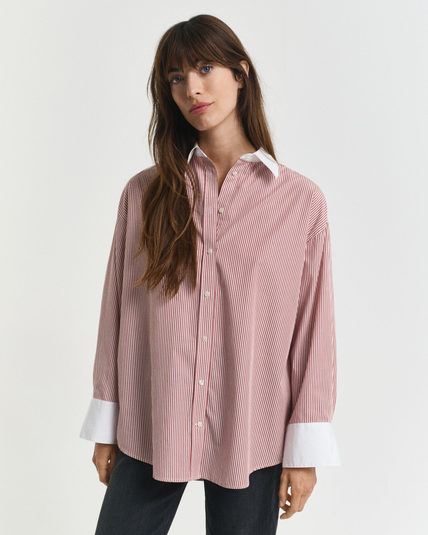 Oversized Bluse mit Kontrastkragen und Streifen