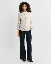 Boucl&eacute; Rundhalsstrickjacke