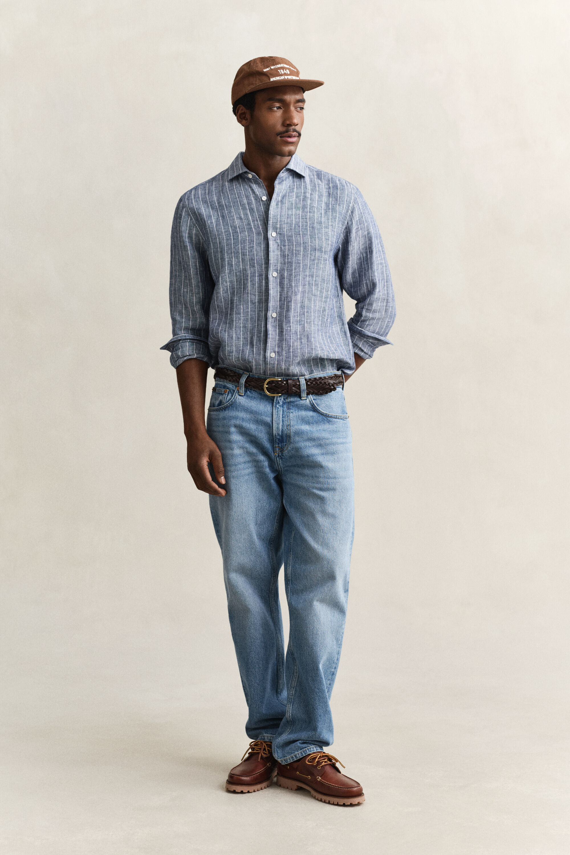 Gestreiftes Leinenhemd