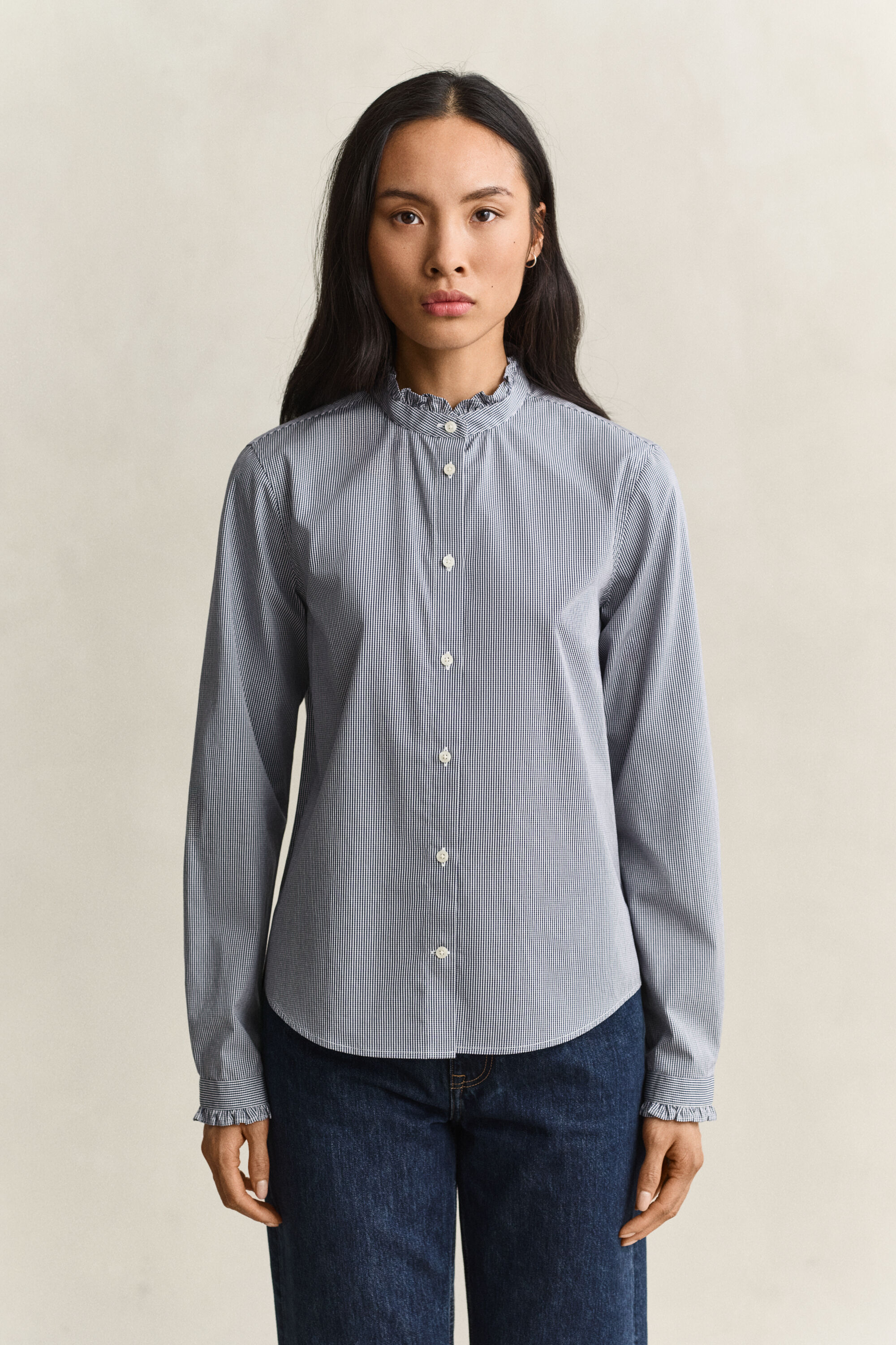 Bluse mit Rüschenkragen