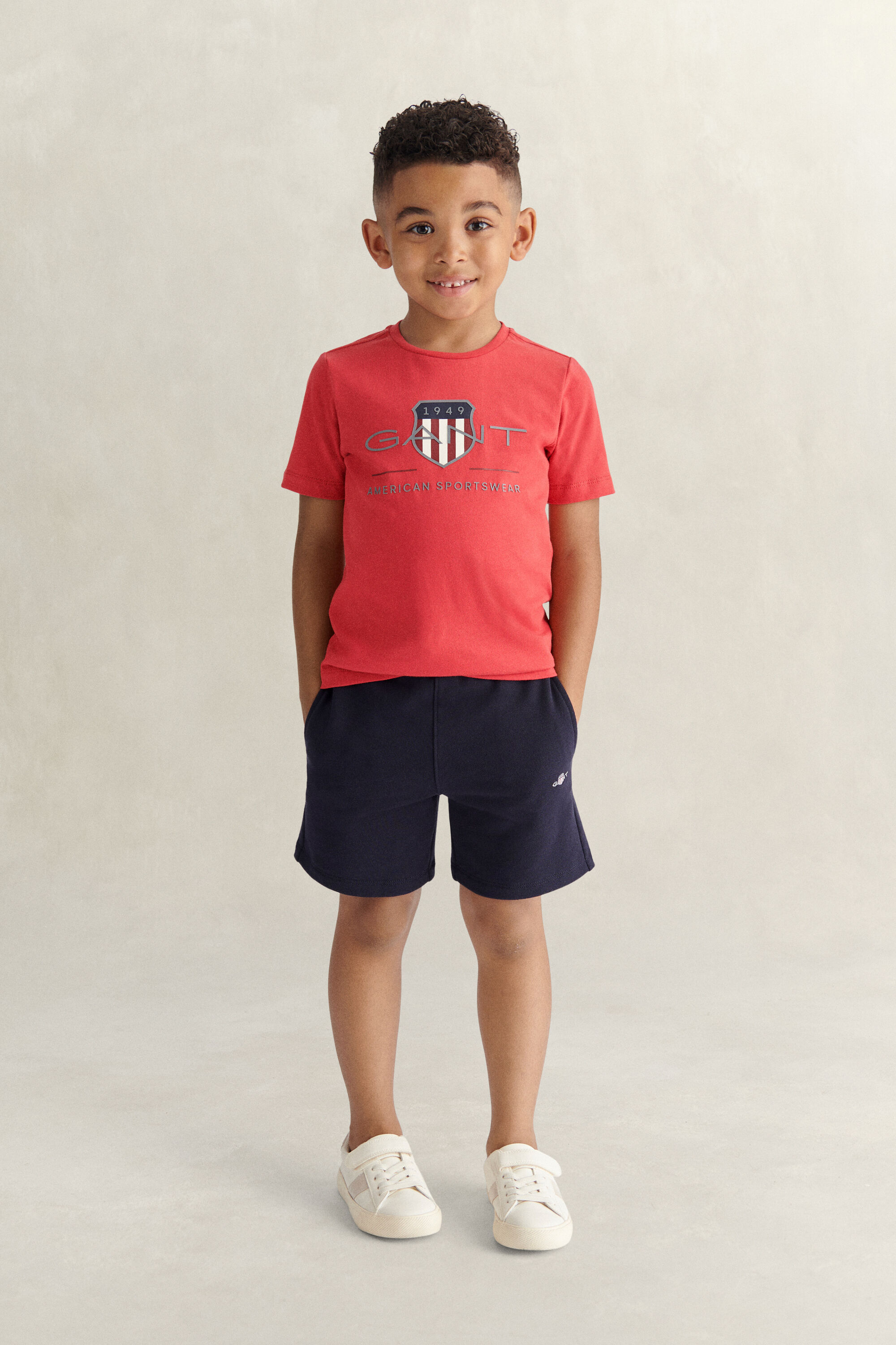 Boys Archive Shield Set mit T-Shirt und Sweatshorts