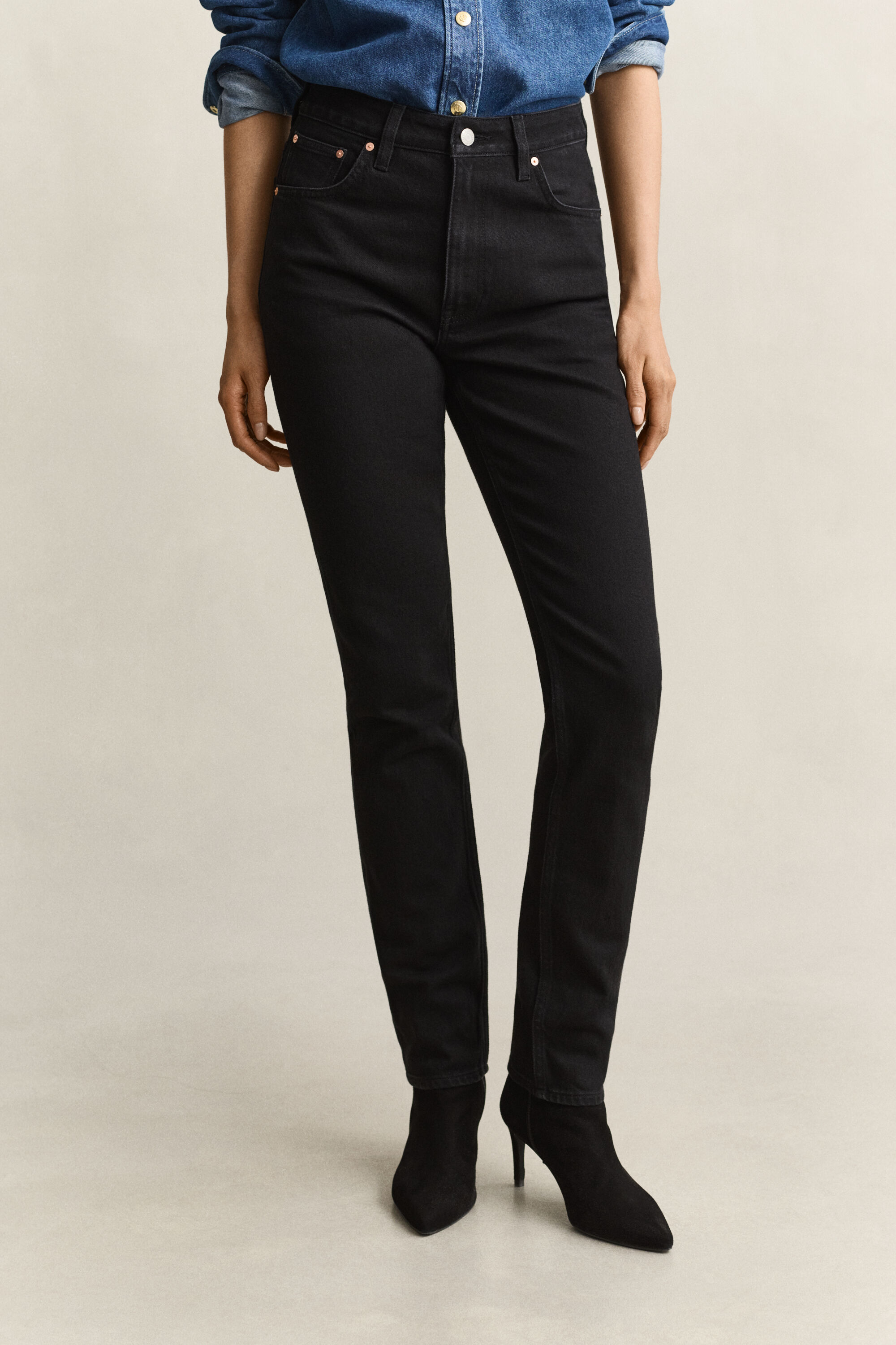 Slim Fit High-Waisted Jeans