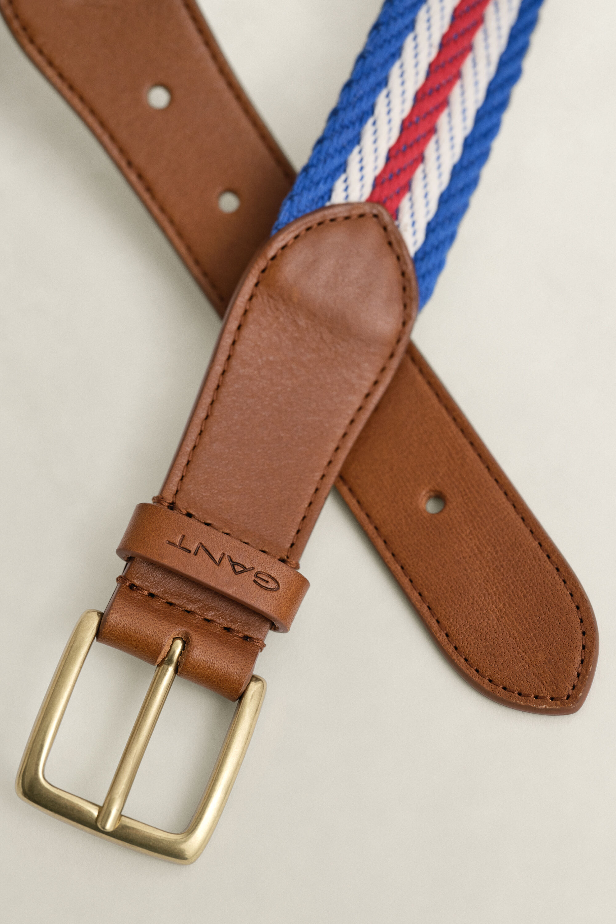Gestreifter Webgürtel