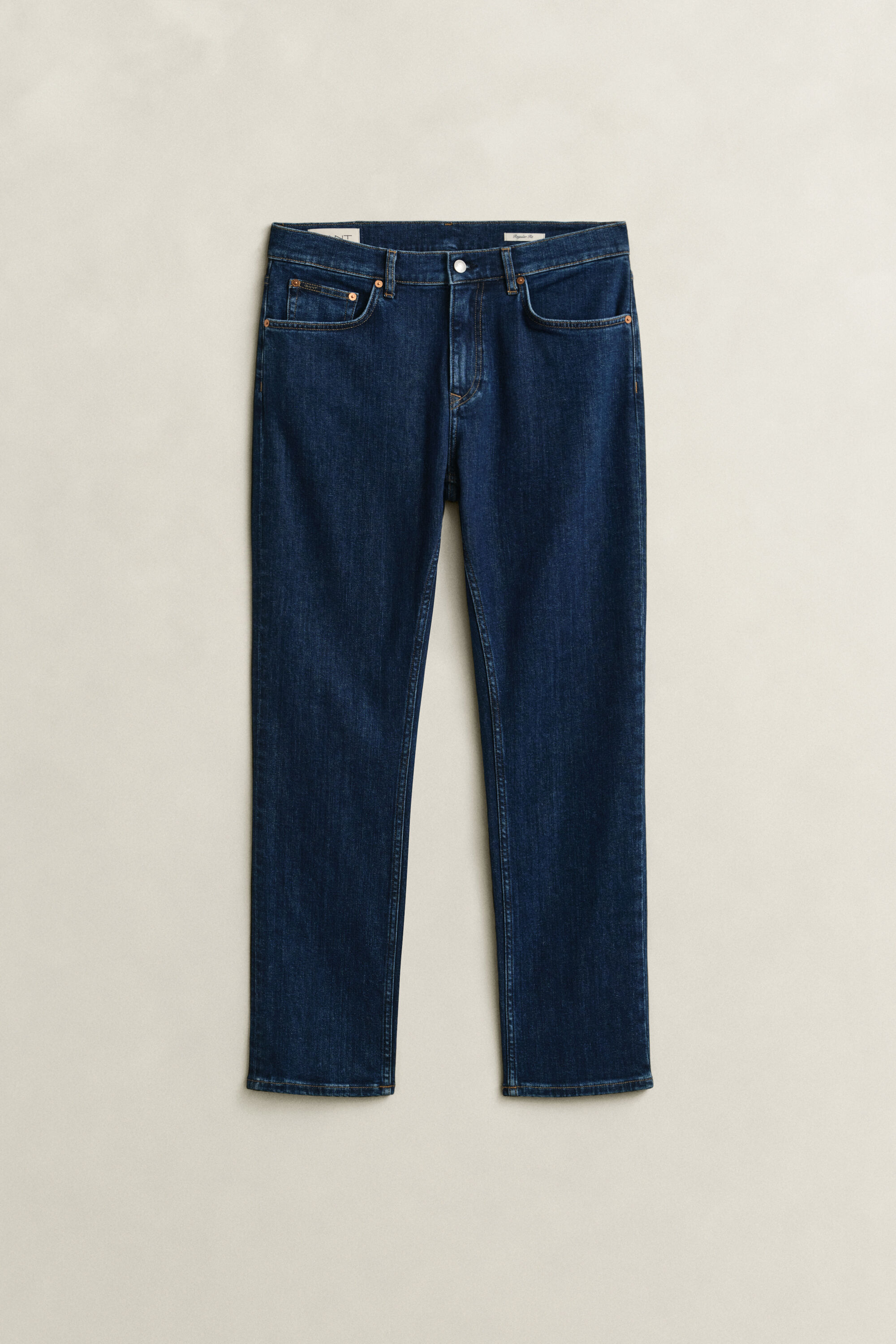 Regular Fit Clean Wash Jeans