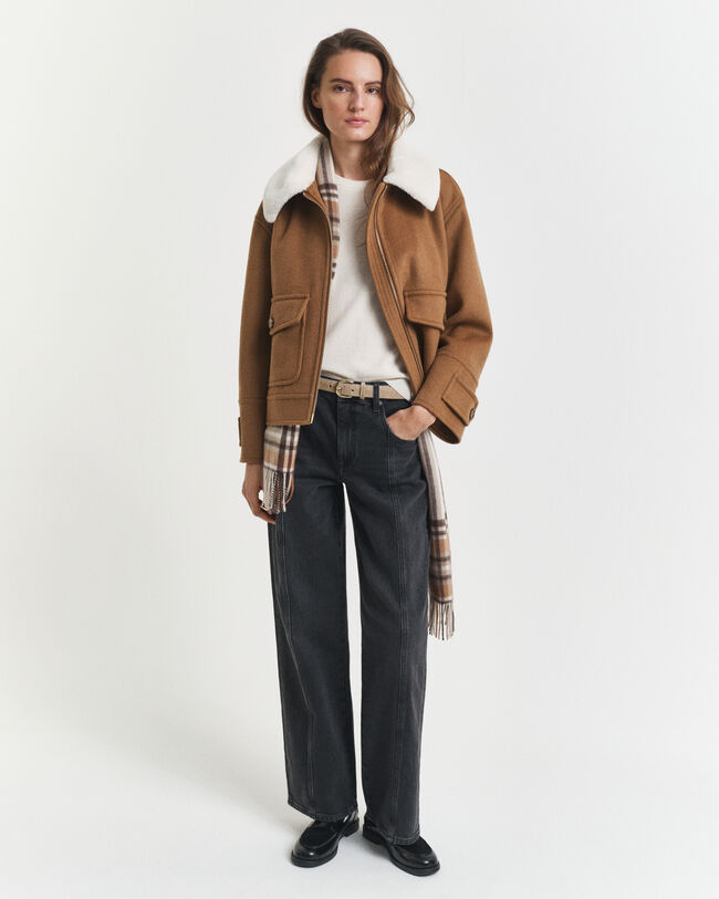 Kurz&auml;rmliger Rundhalspullover aus superfeiner Lambswool