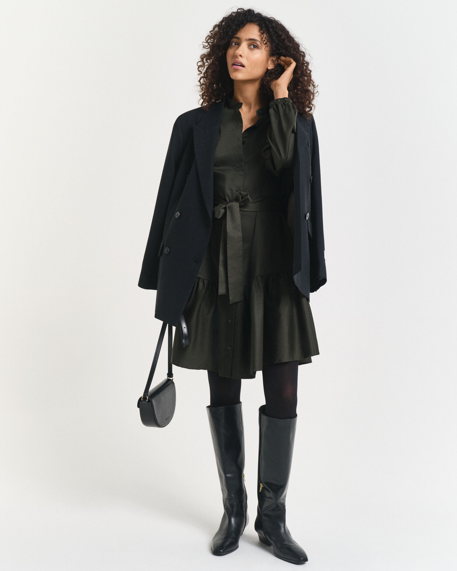 Langärmeliges Kleid aus Baumwollsatin