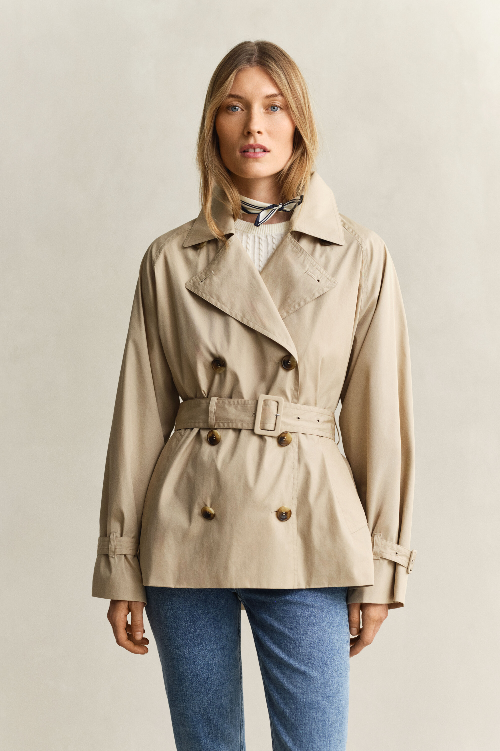 Lightweight Short Trenchcoat