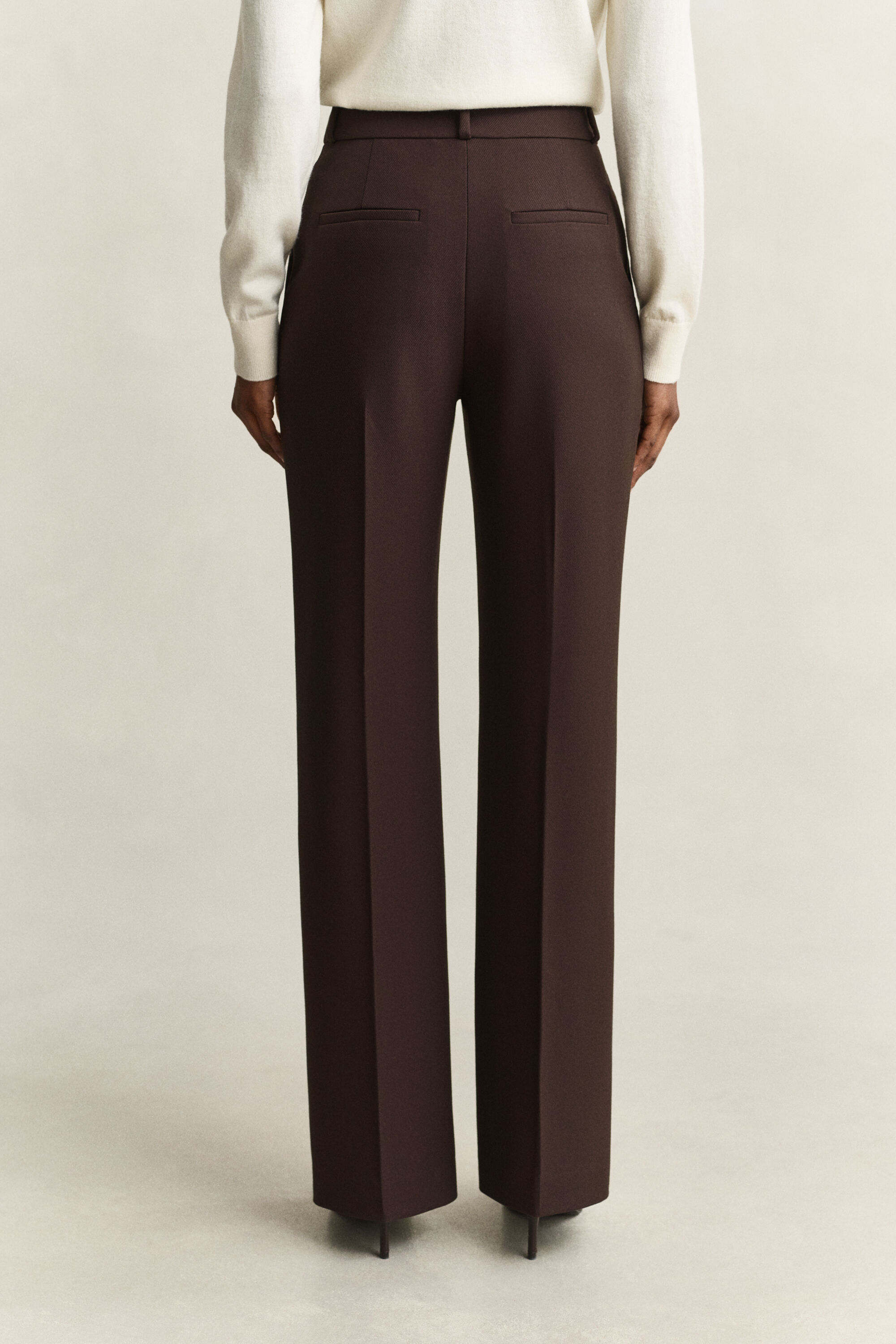 Nautical Hose mit ausgestelltem Bein