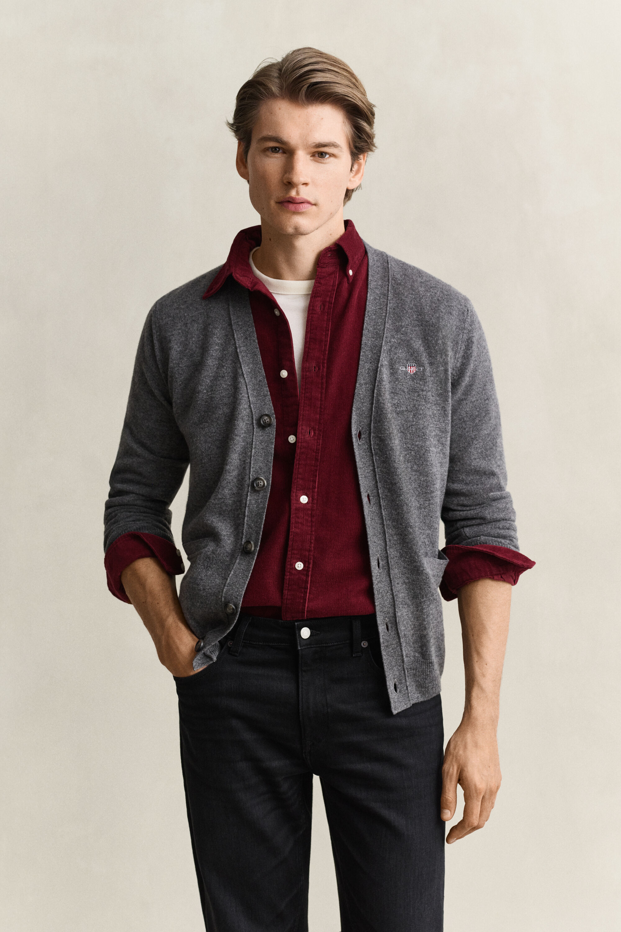 V-Neck Strickjacke aus Lambswool