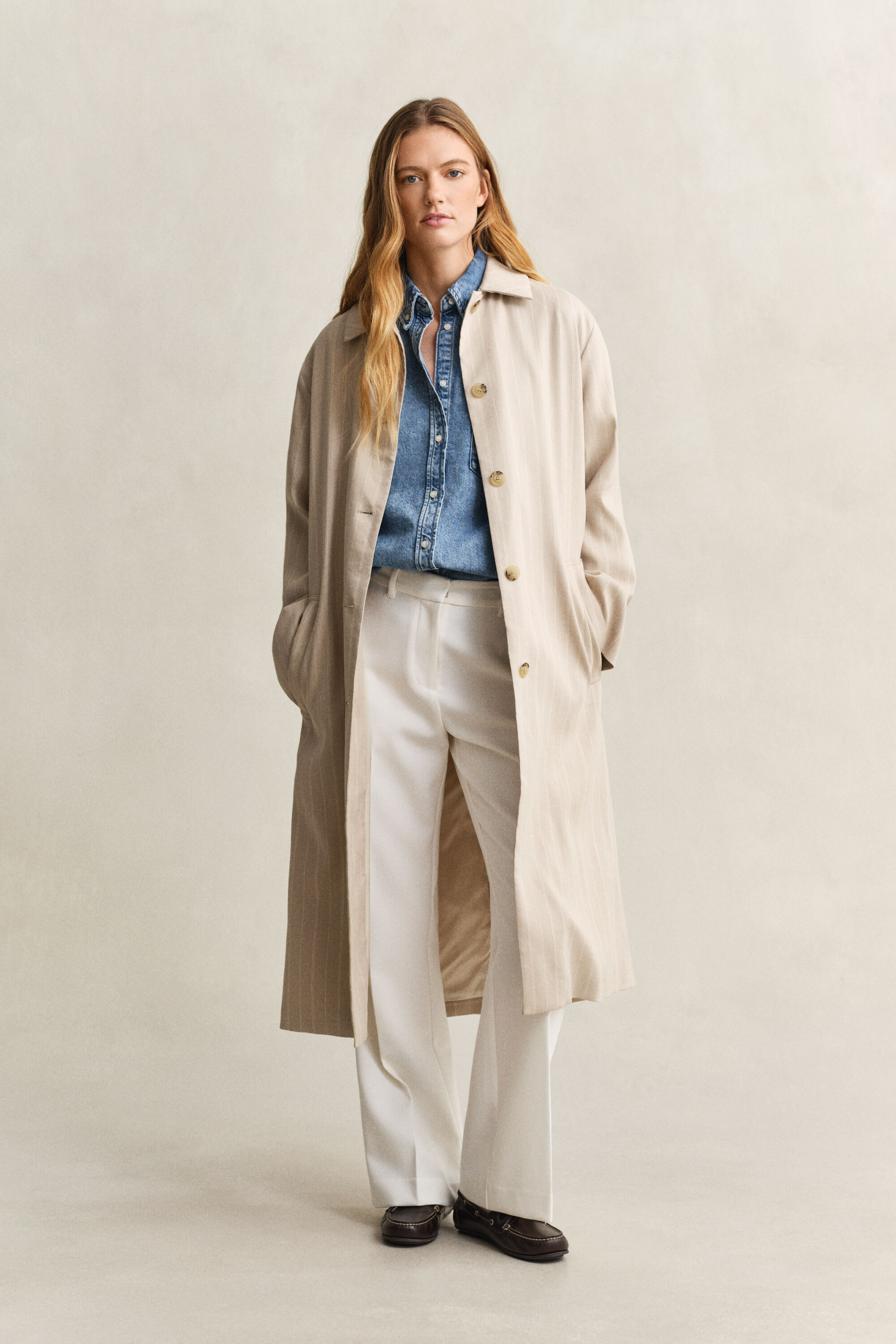 Jeansbluse mit Stickerei