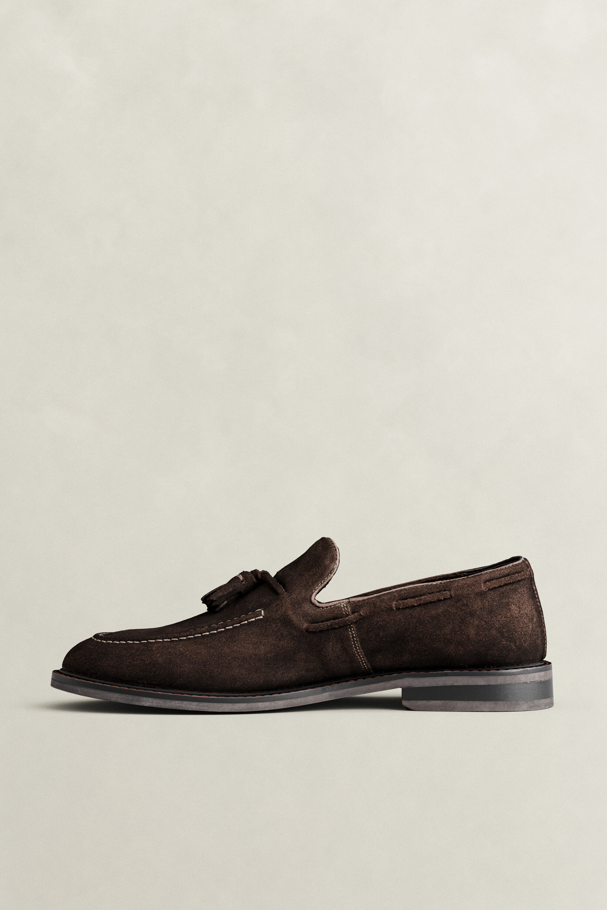 Lozham Loafer aus Veloursleder