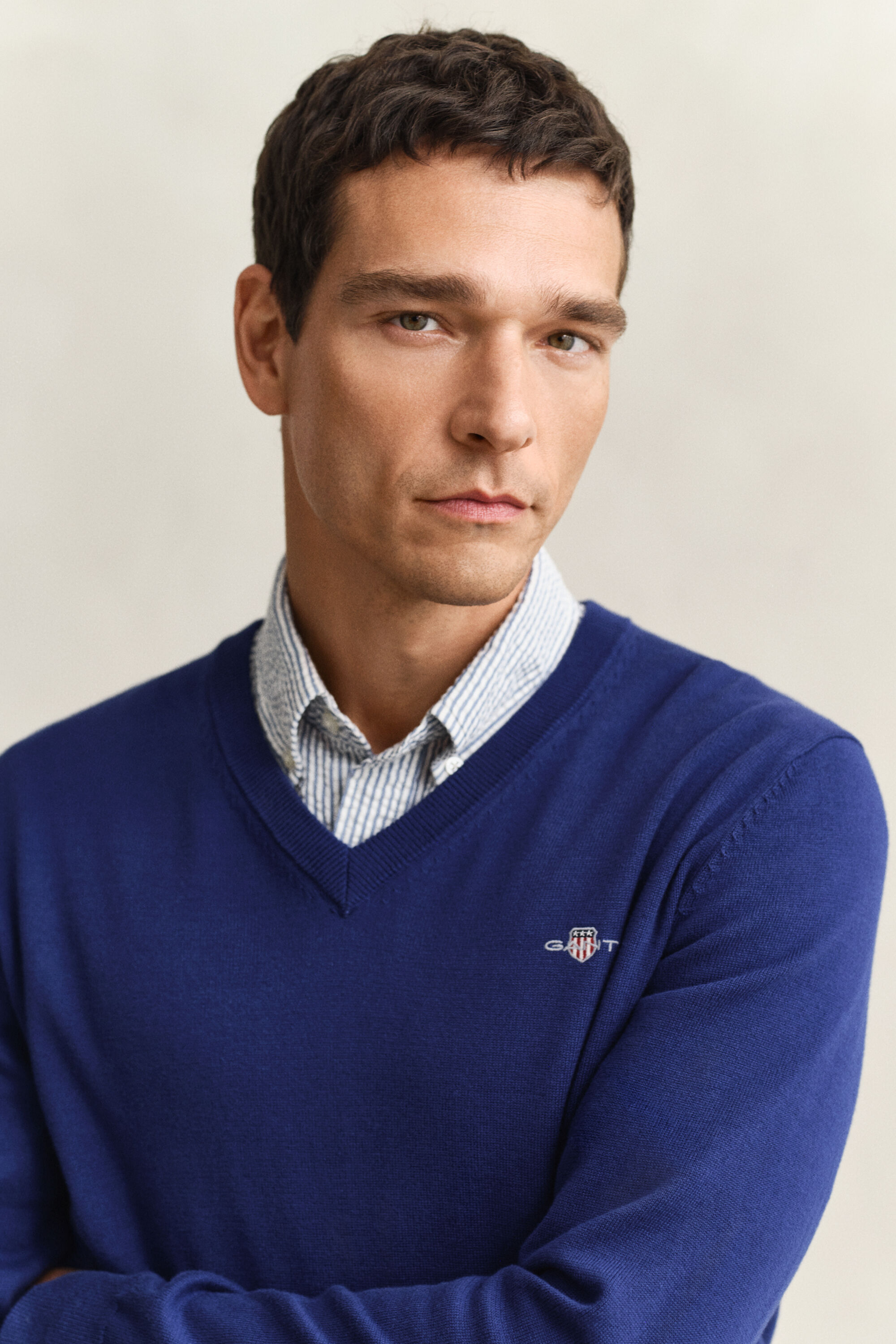 Klassischer V-Neck Pullover aus Baumwolle