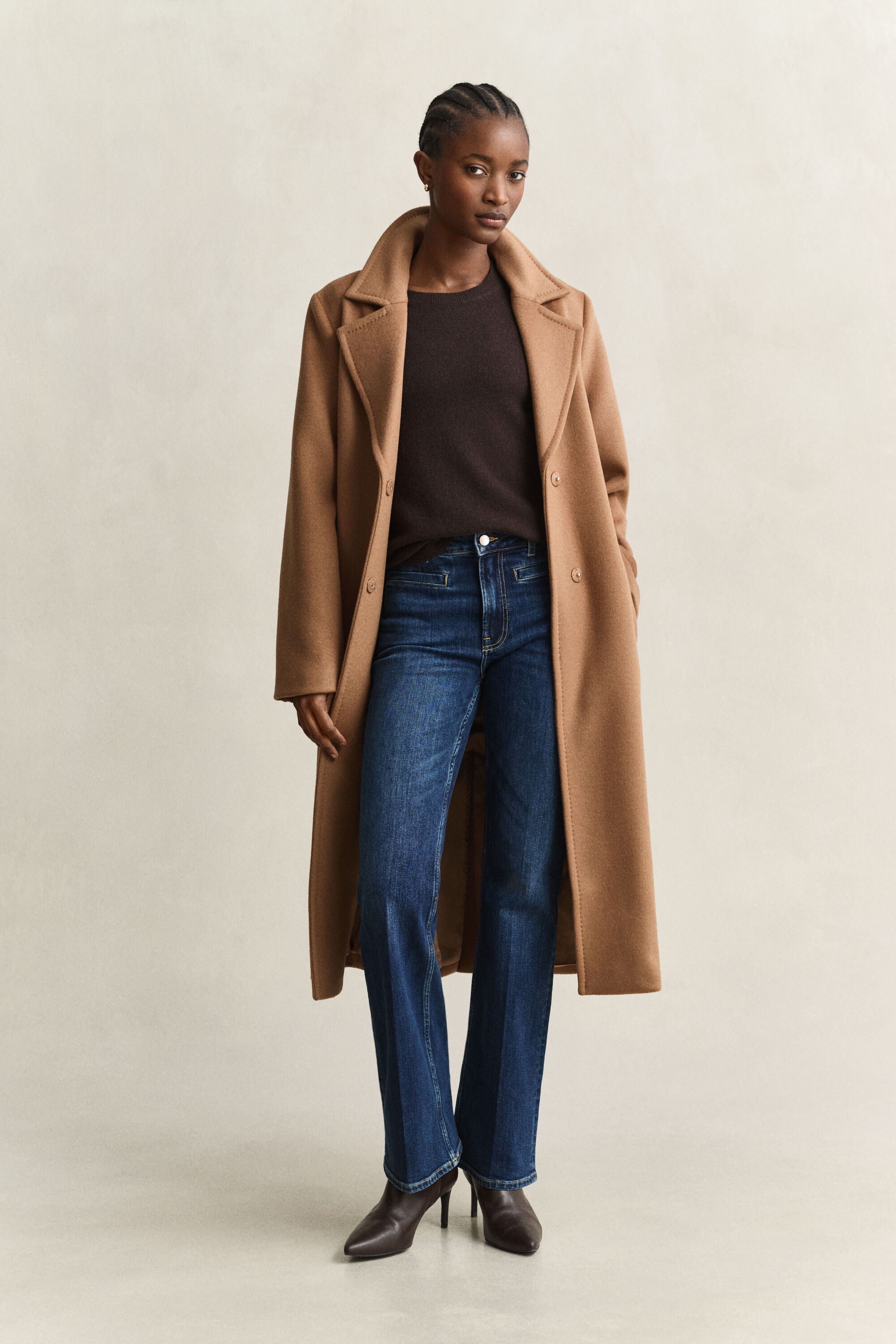 Monogram Jeans mit ausgestelltem Bein