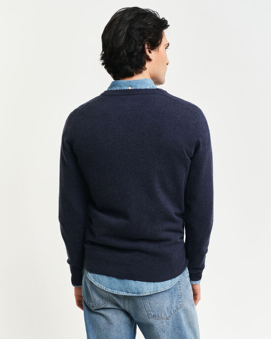 Superfine Lambswool V-Neck Pullover
