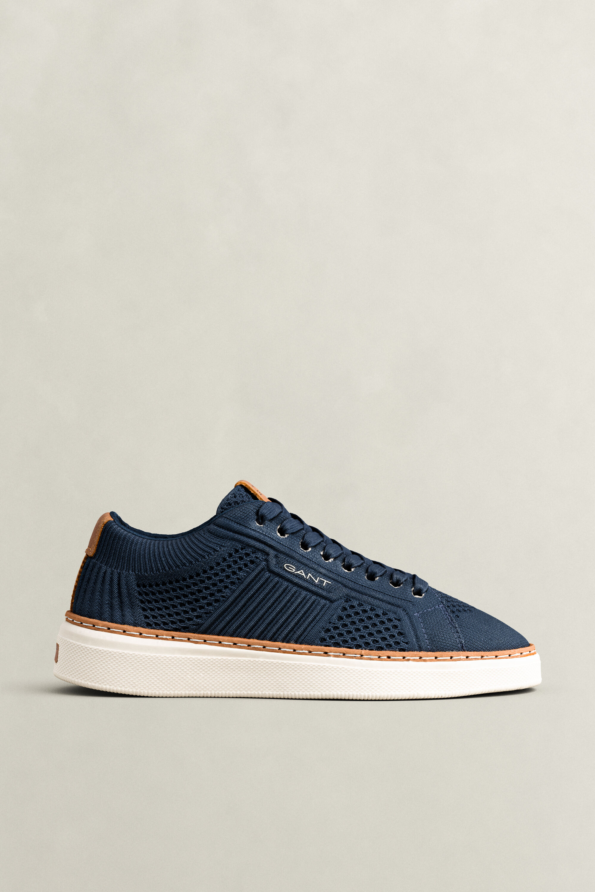 San Prep Sneaker