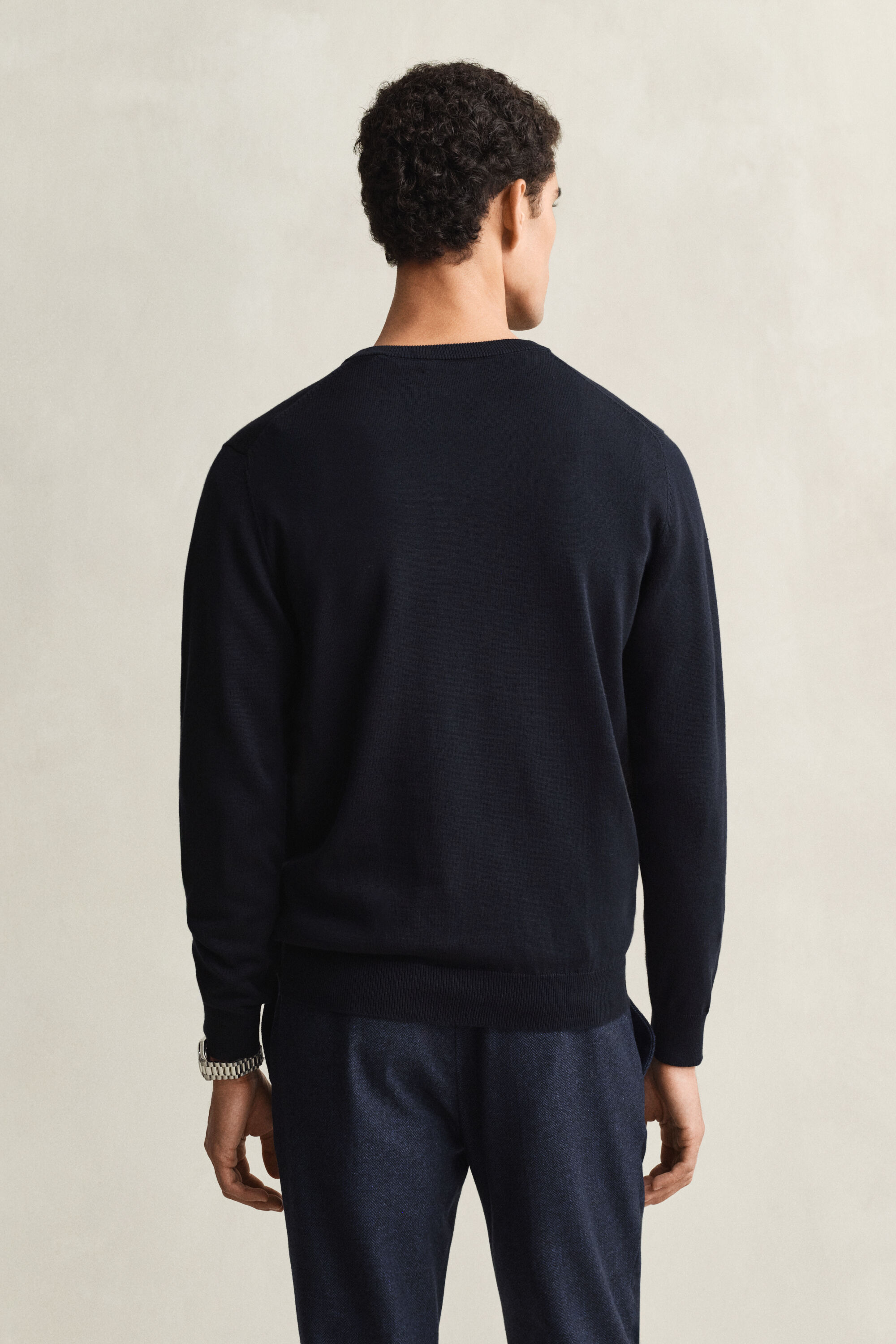 Klassischer V-Neck Pullover aus Baumwolle