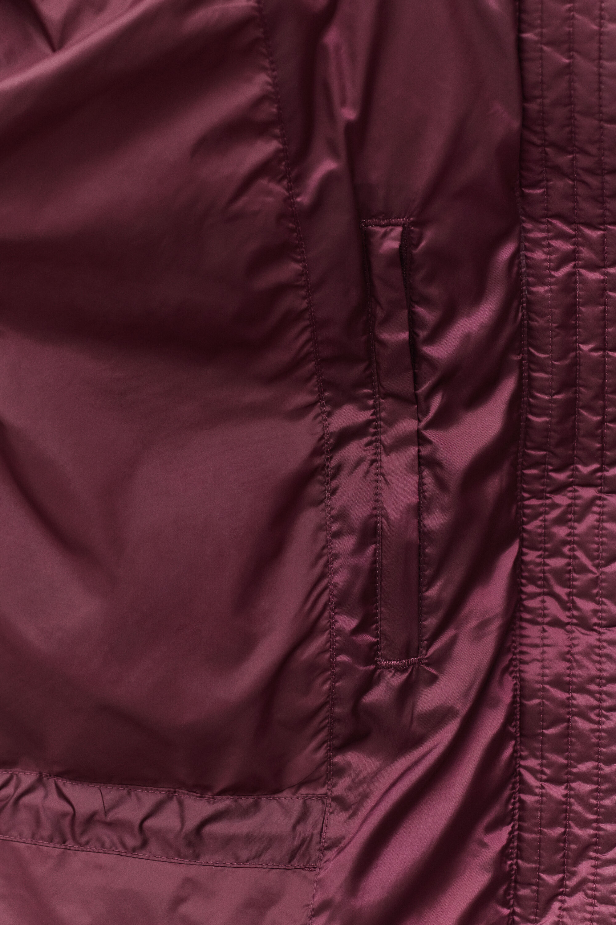Steppjacke mit mittlerer Wattierung
