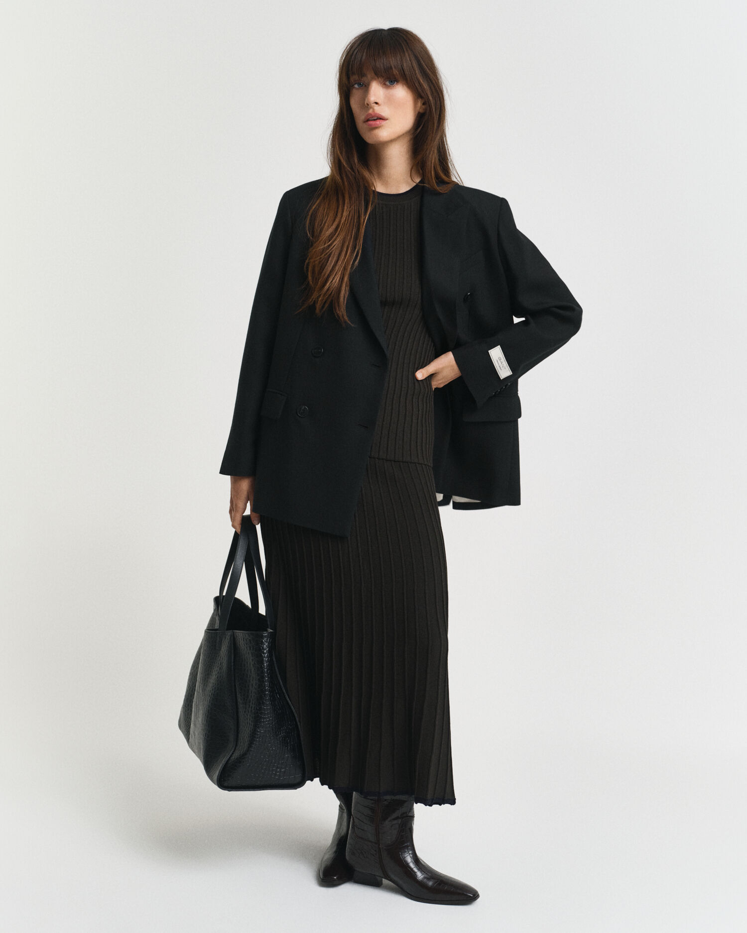 Gerippter Kurzarmpullover mit Kontrasten