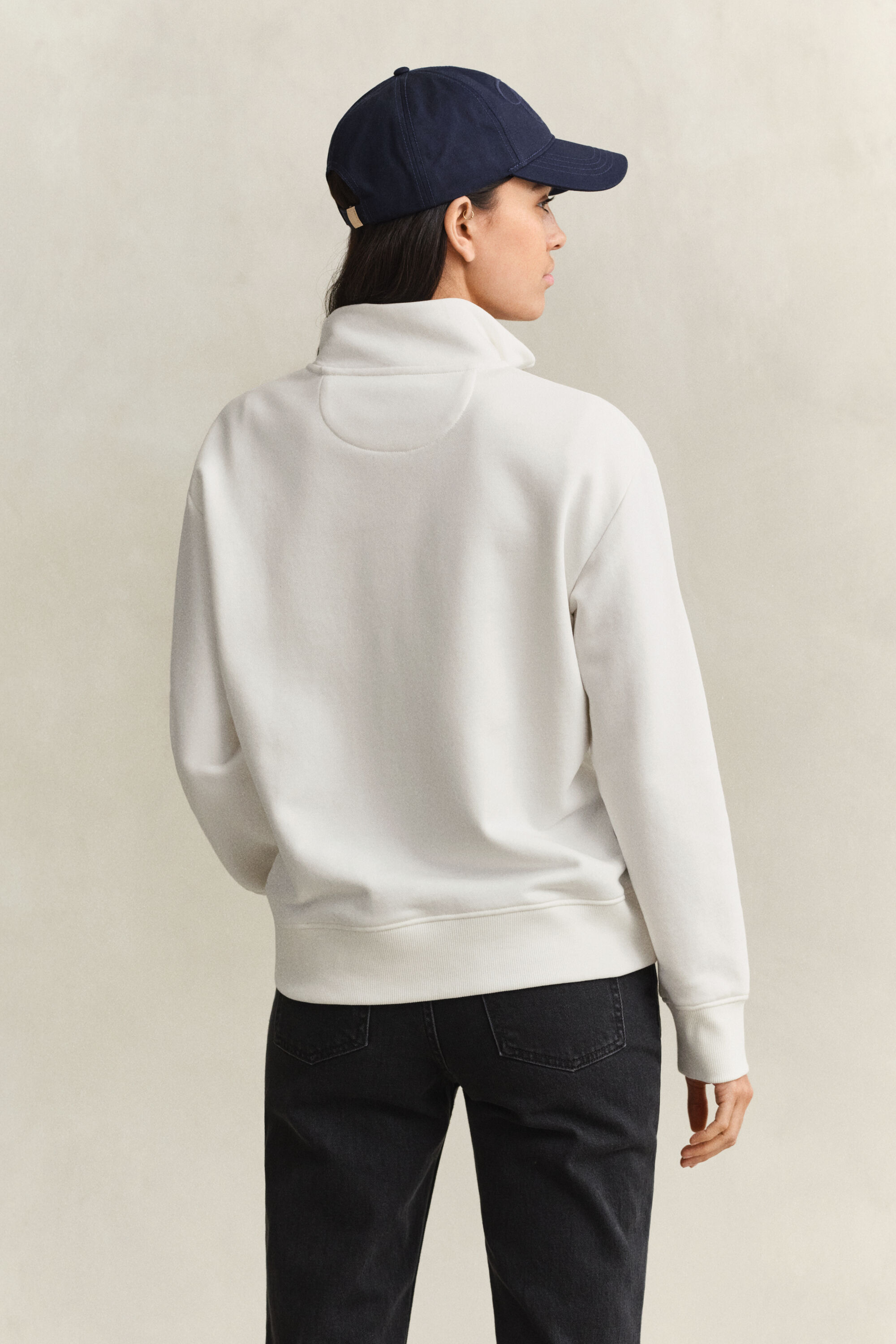Shield Sweatshirt mit Reißverschlusskragen