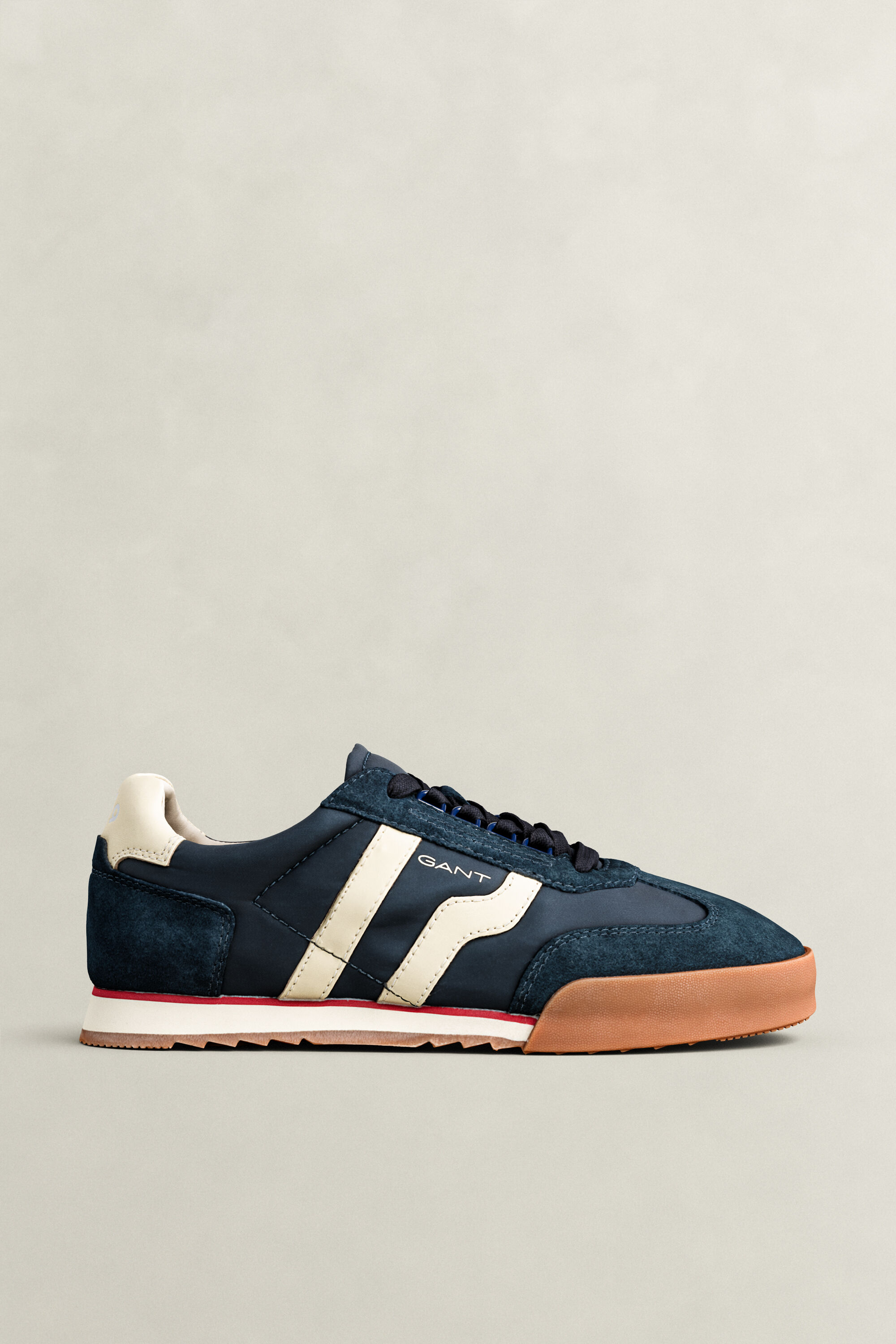 Baylle Sneaker aus Veloursleder
