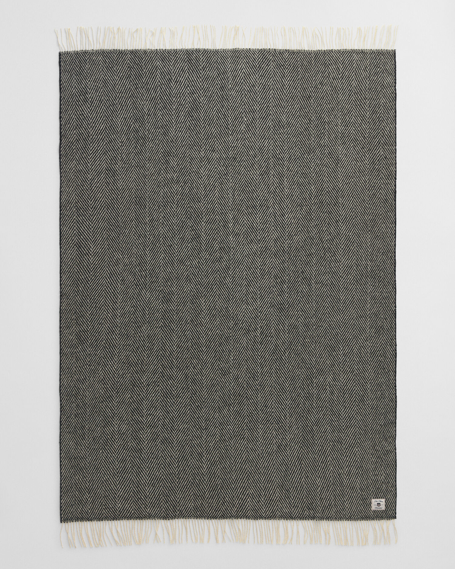 Wolldecke mit Fischgrätmuster