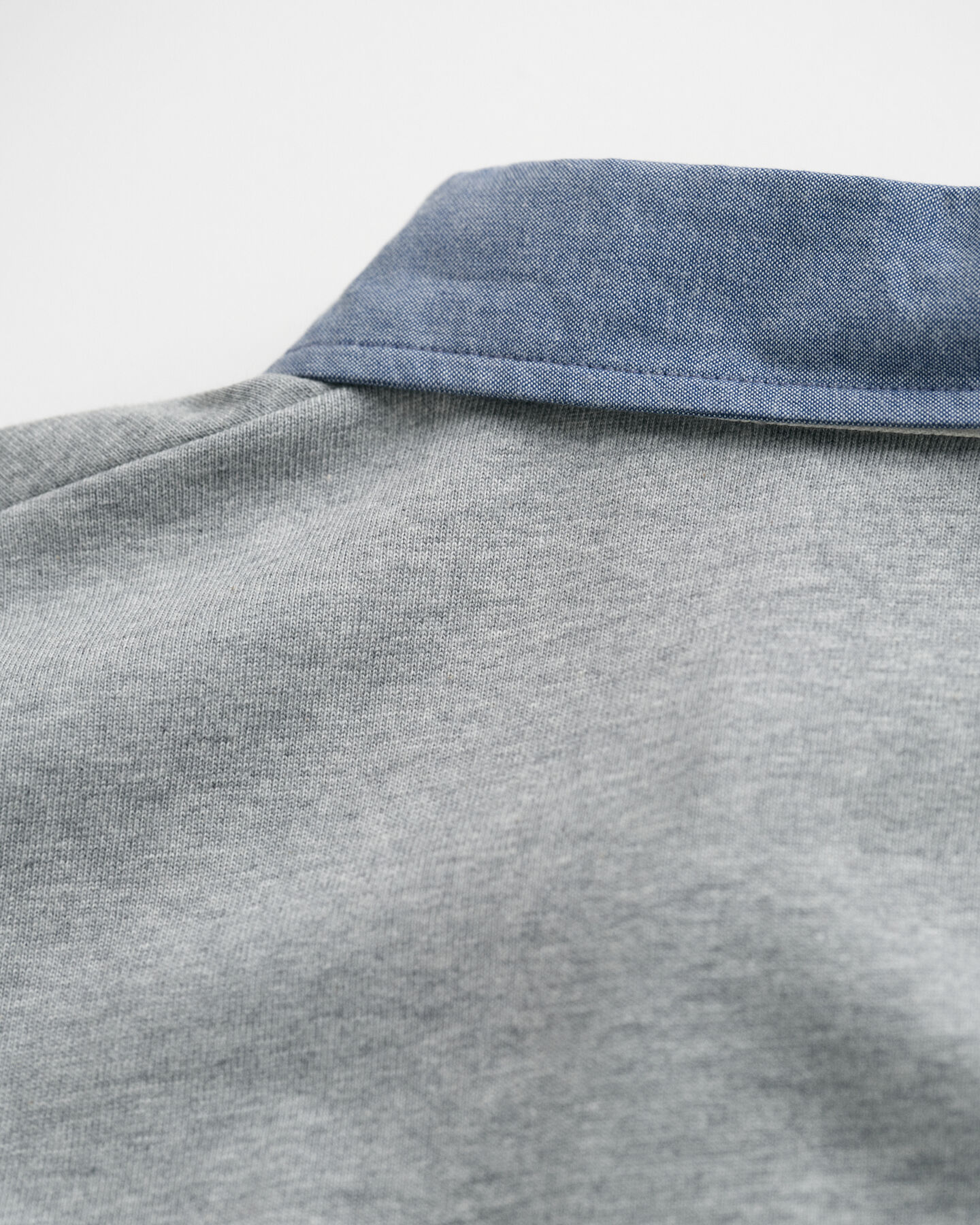 Heavy Rugger mit Chambray-Kragen