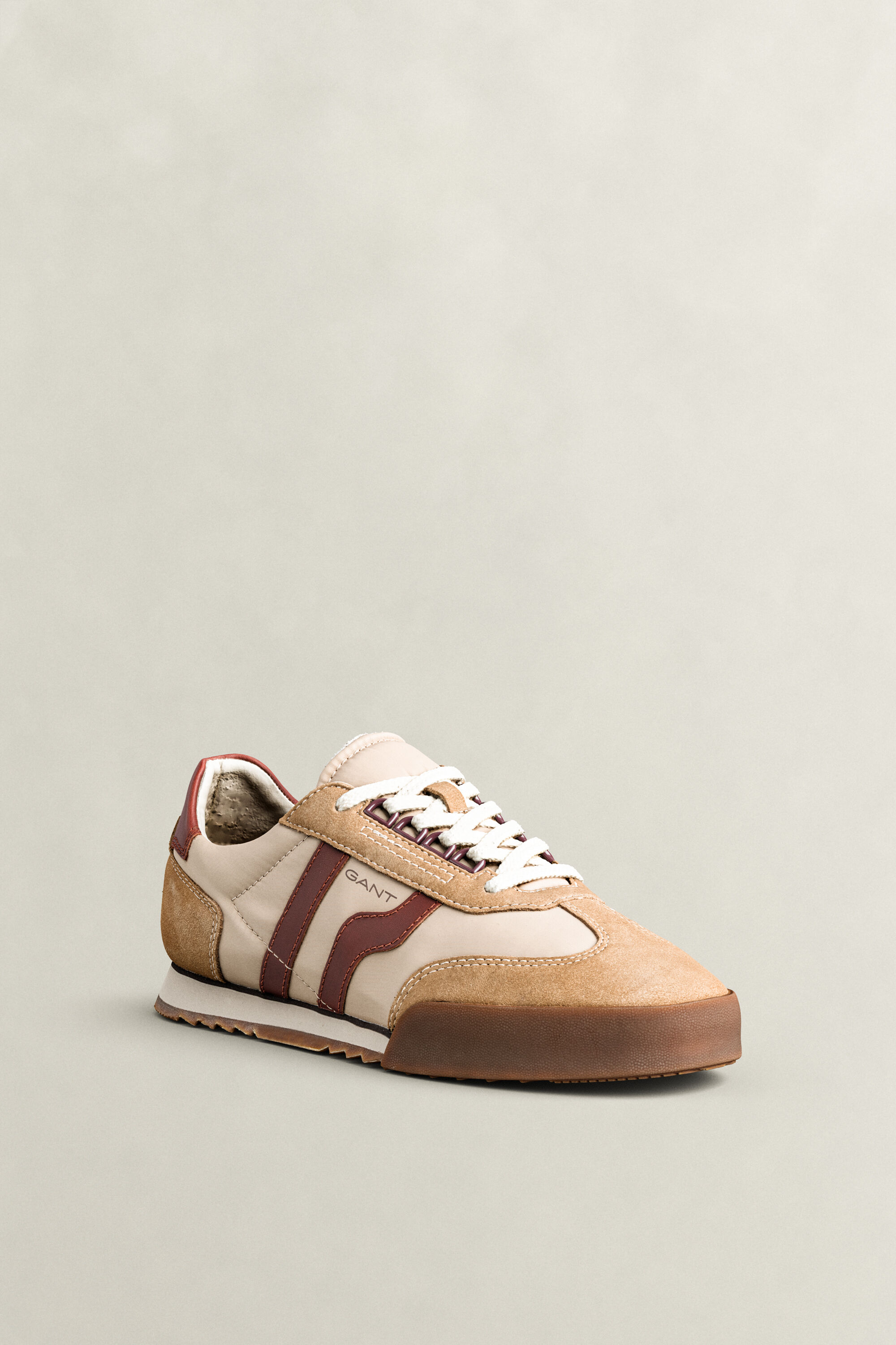 Baylle Sneaker aus Veloursleder