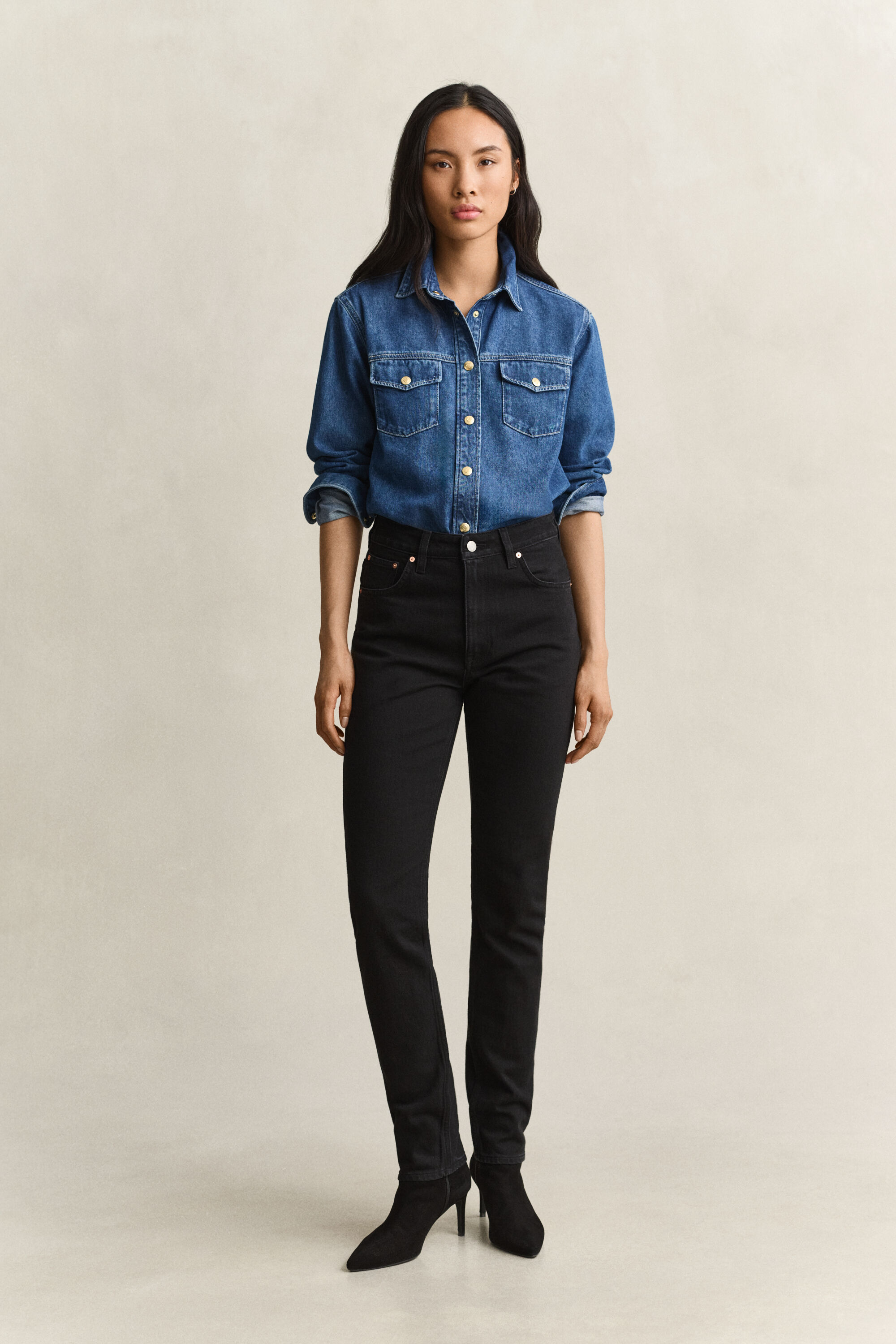 Slim Fit High-Waisted Jeans