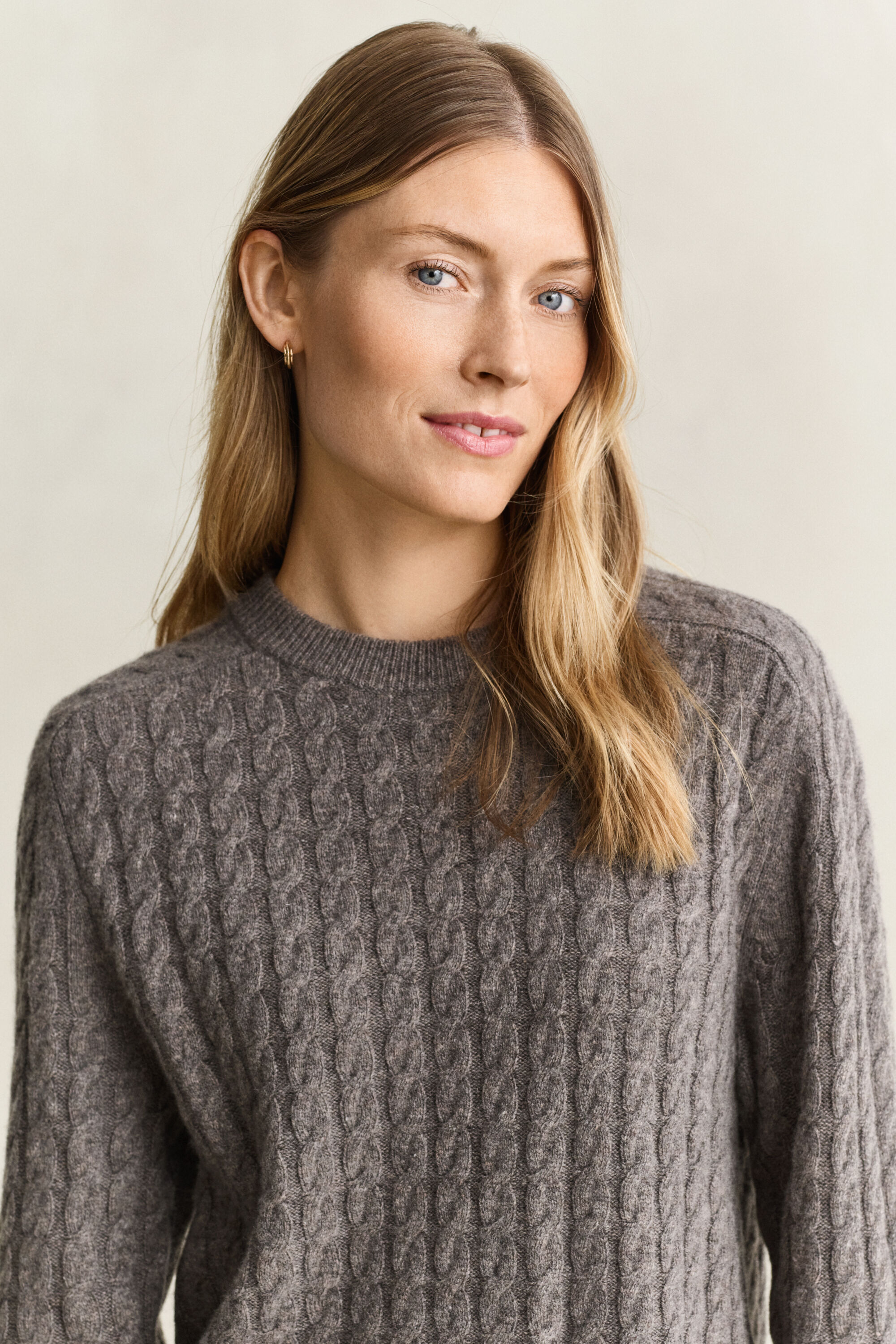 Zopfstrickpullover aus Woll-Kaschmir-Mix