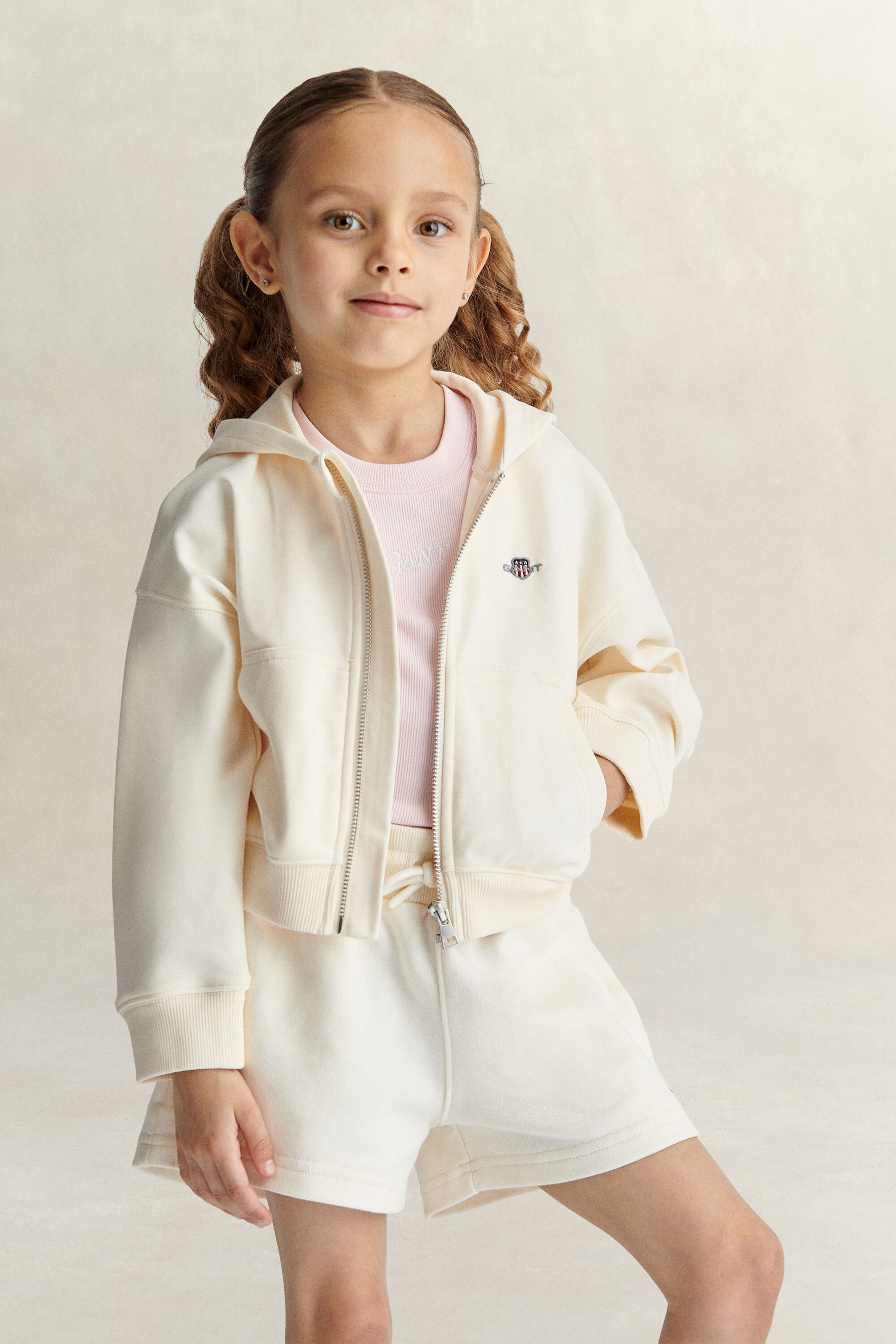Girls Verkürzte Shield Sweatjacke