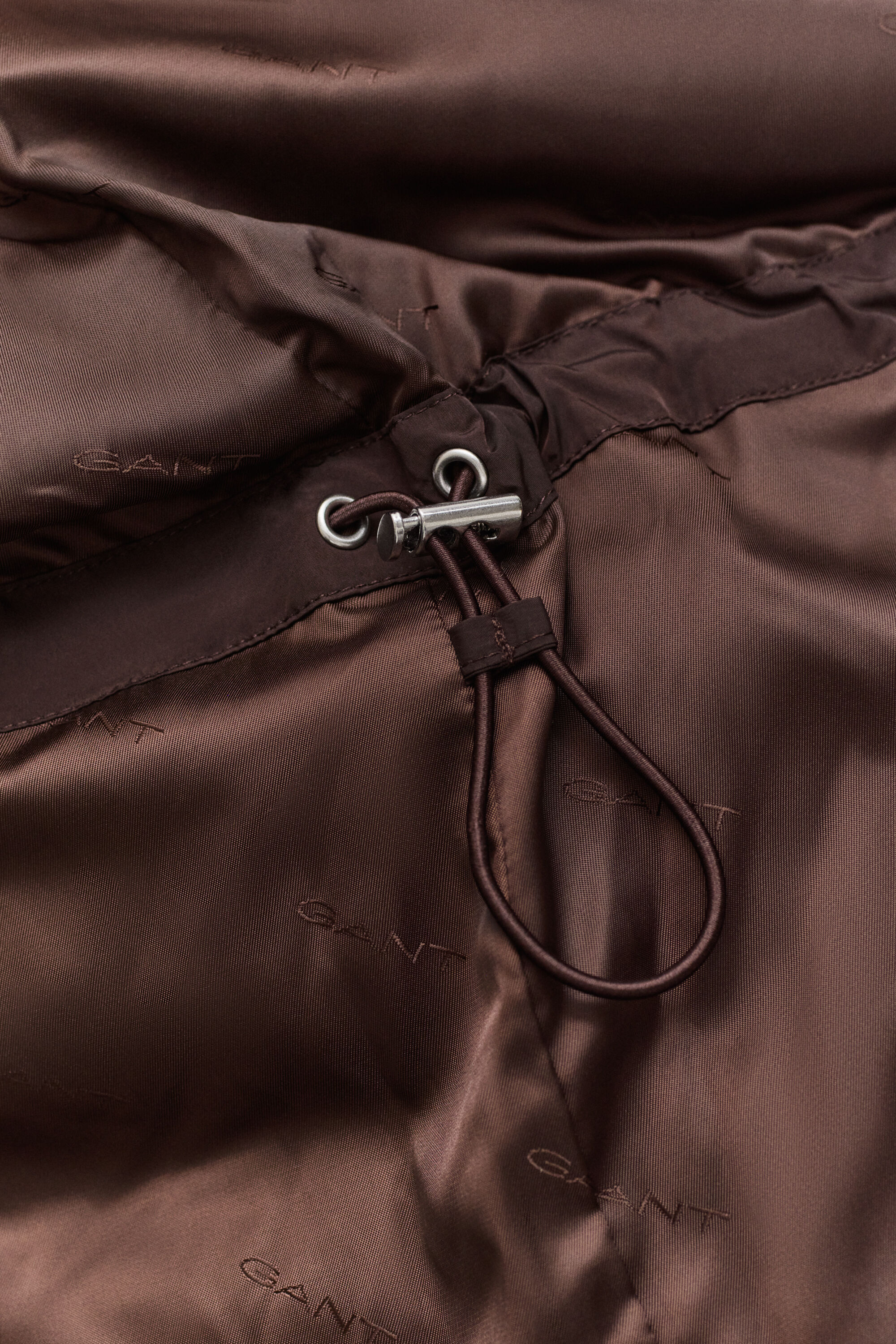 Mittelschwere Daunenjacke