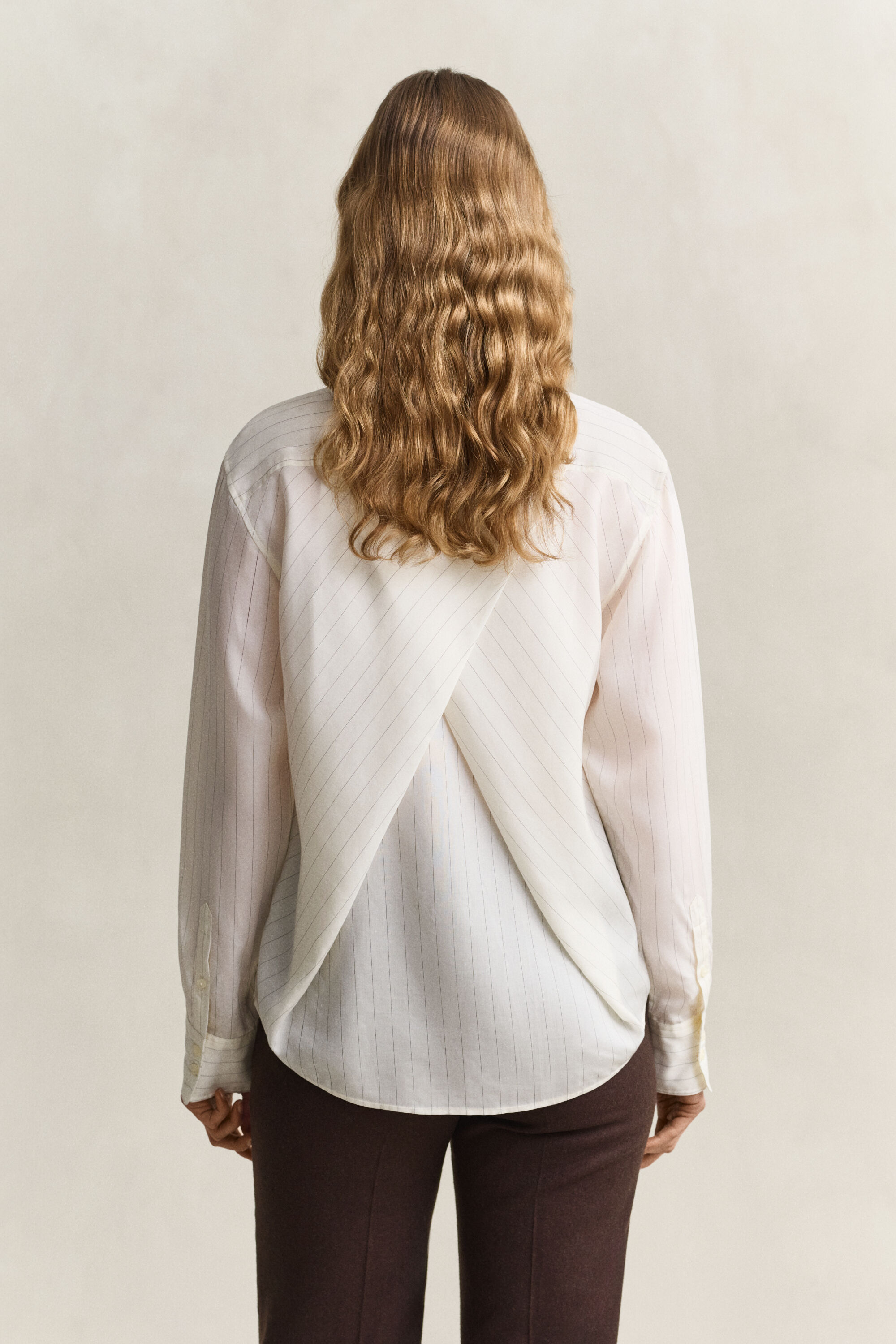 Bluse mit Faltendetail am Rücken