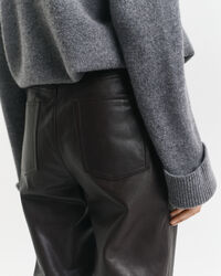 Lederhose im 5-Pocket-Design
