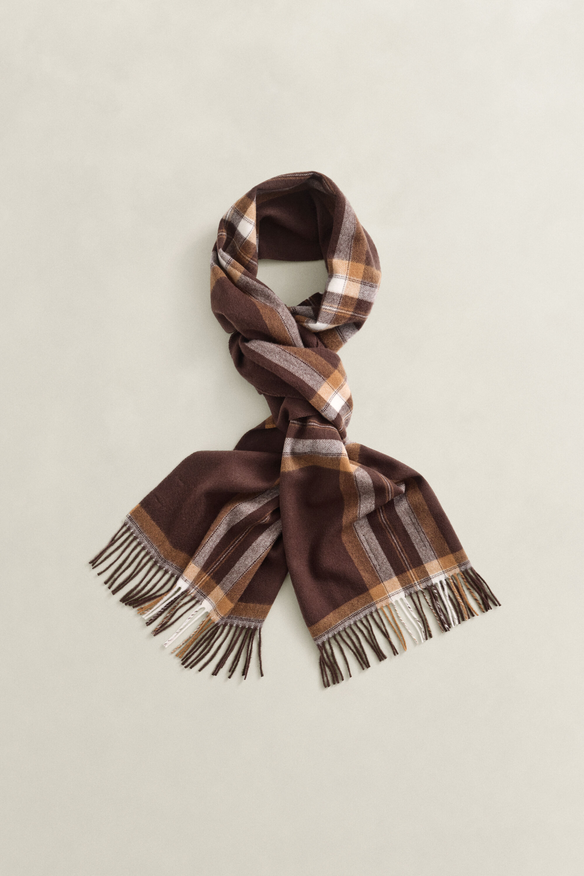 Wollschal mit Tartan-Muster