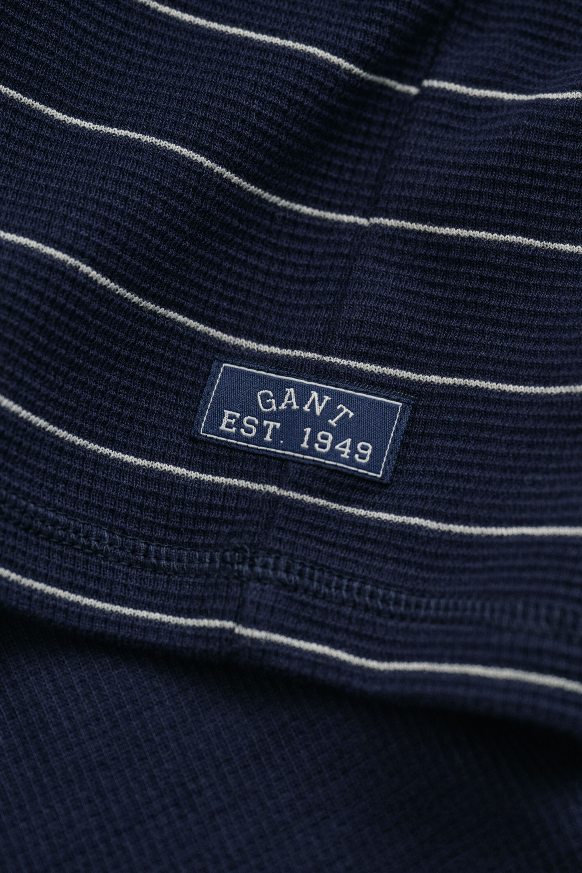 Strukturiertes Sweatshirt mit Streifen