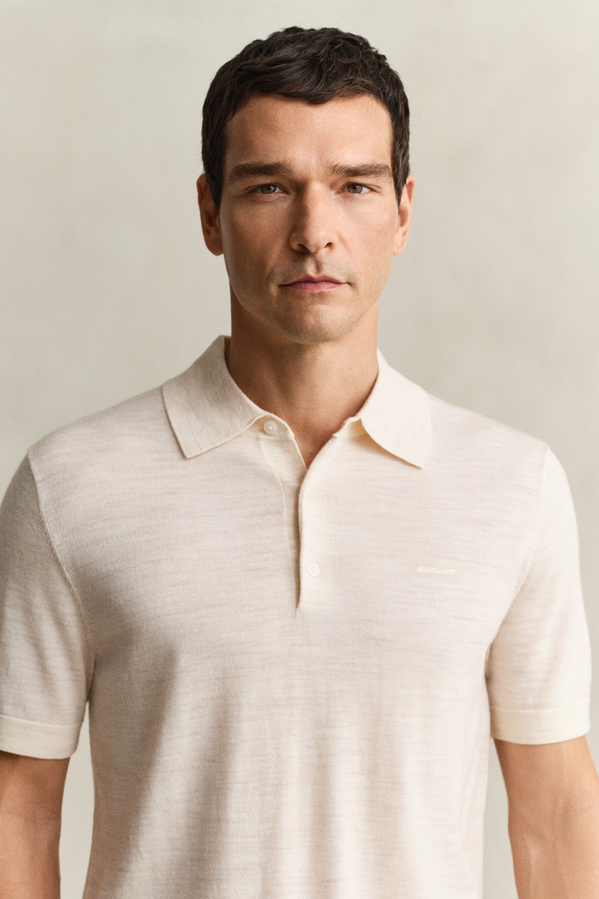 Kurzärmeliger Polopullover aus extrafeiner Merinowolle