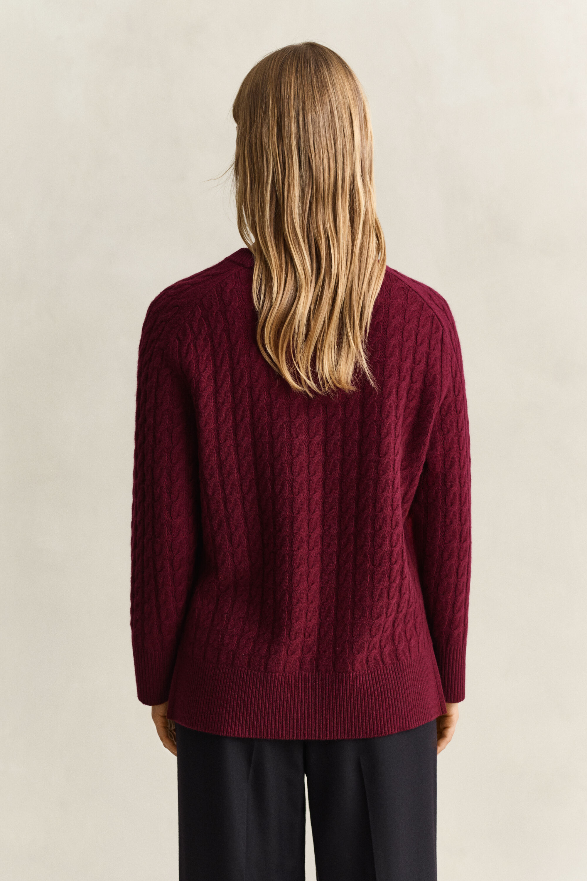 Zopfstrickpullover aus Woll-Kaschmir-Mix