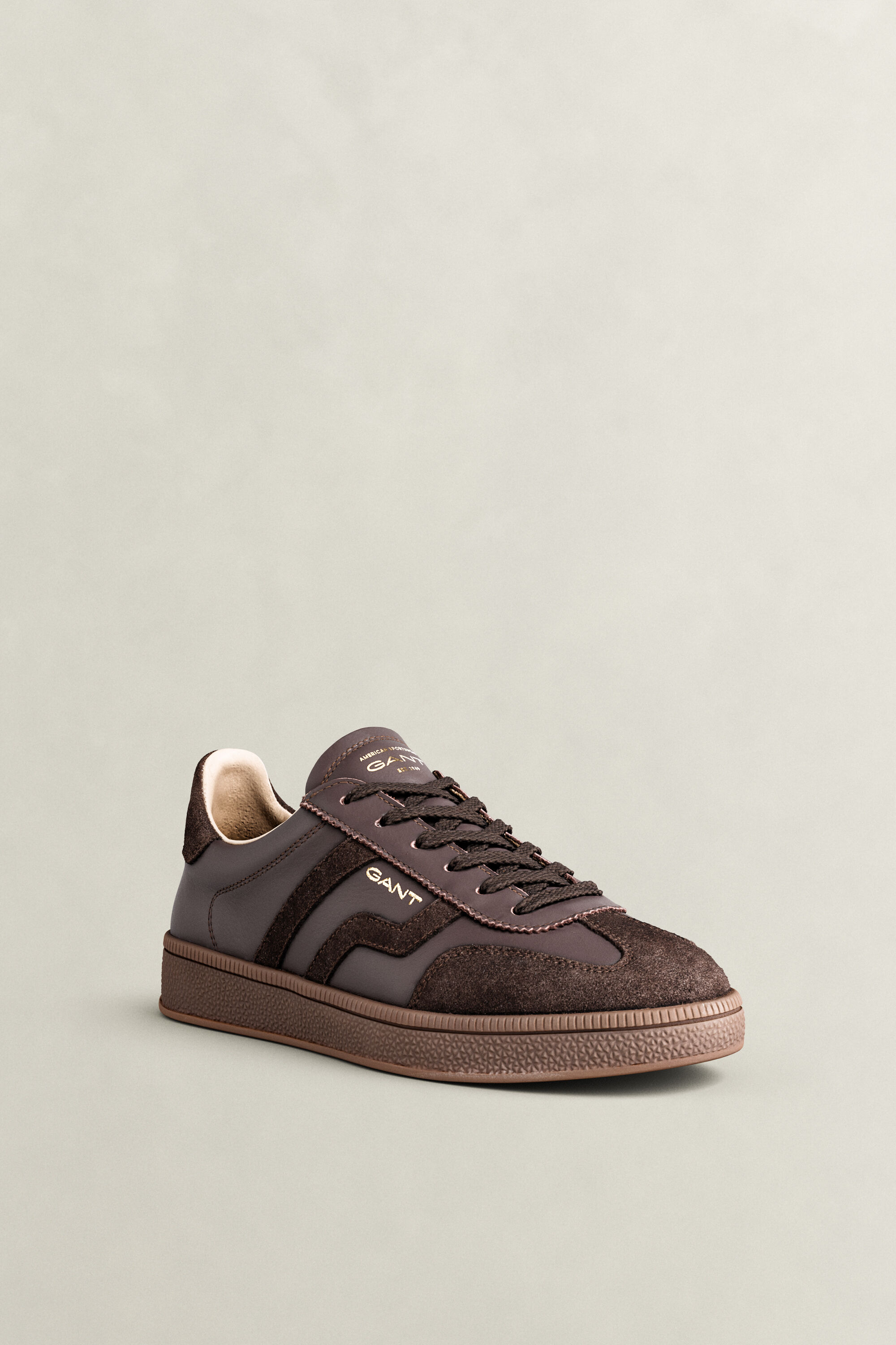 Cuzima Sneaker aus Veloursleder