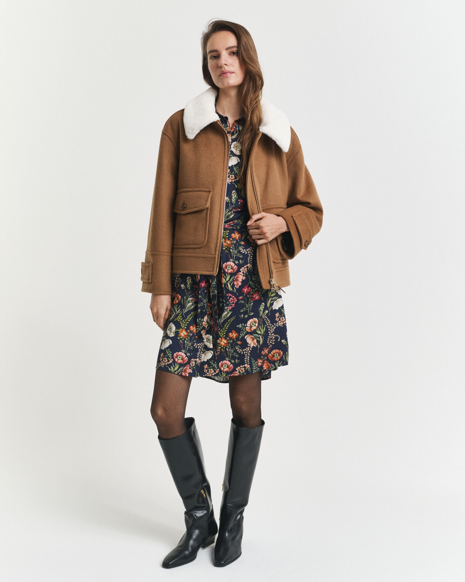 Hemdblusenkleid aus Viskose mit Blumen-Print