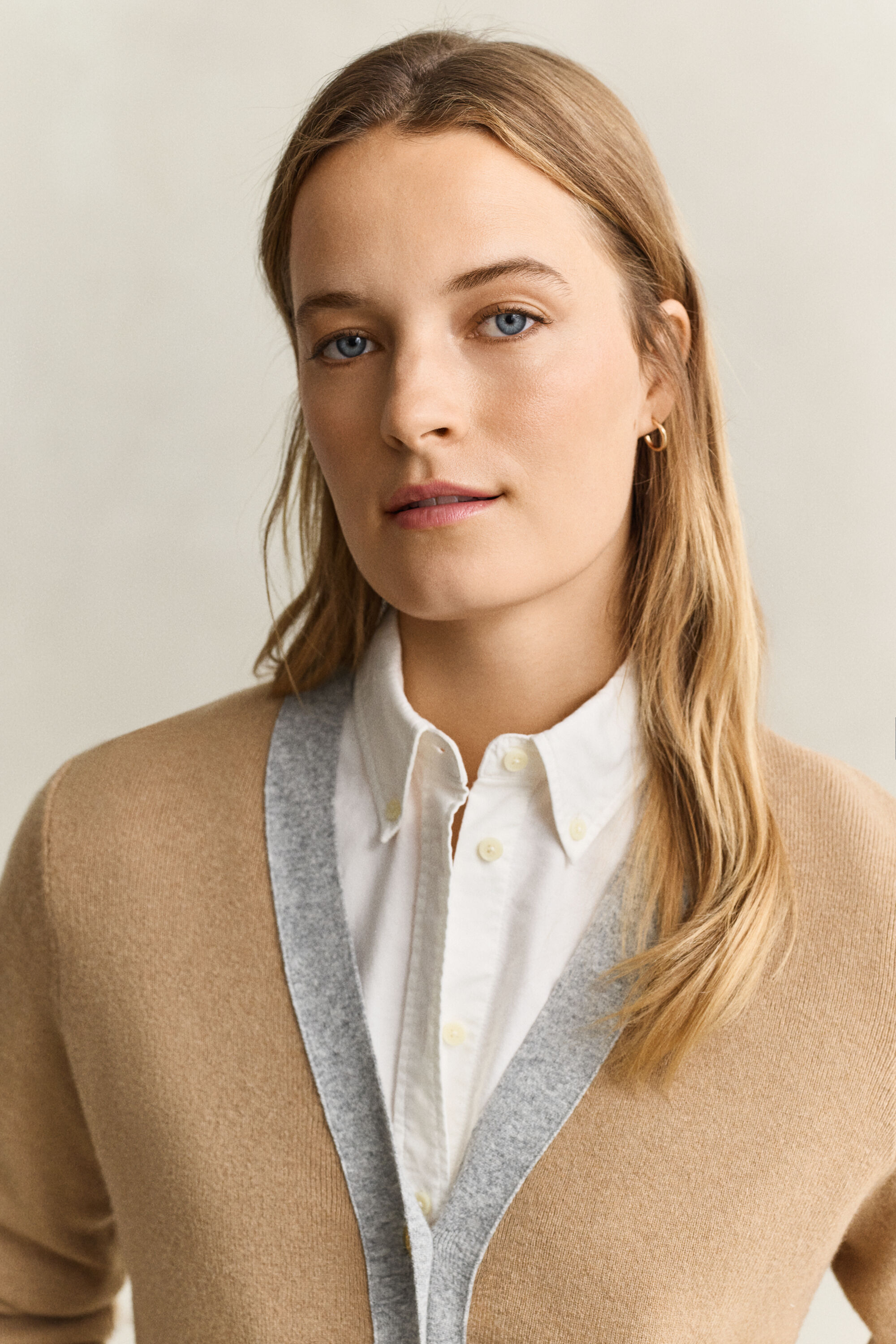 Cardigan mit Kontrastdetails