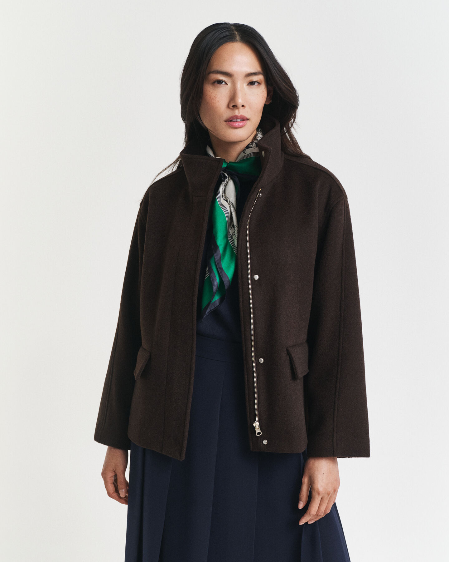 Kurze Rei&szlig;verschlussjacke aus Wolle