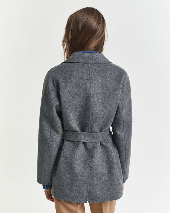 Handgen&auml;hte Jacke mit G&uuml;rtel